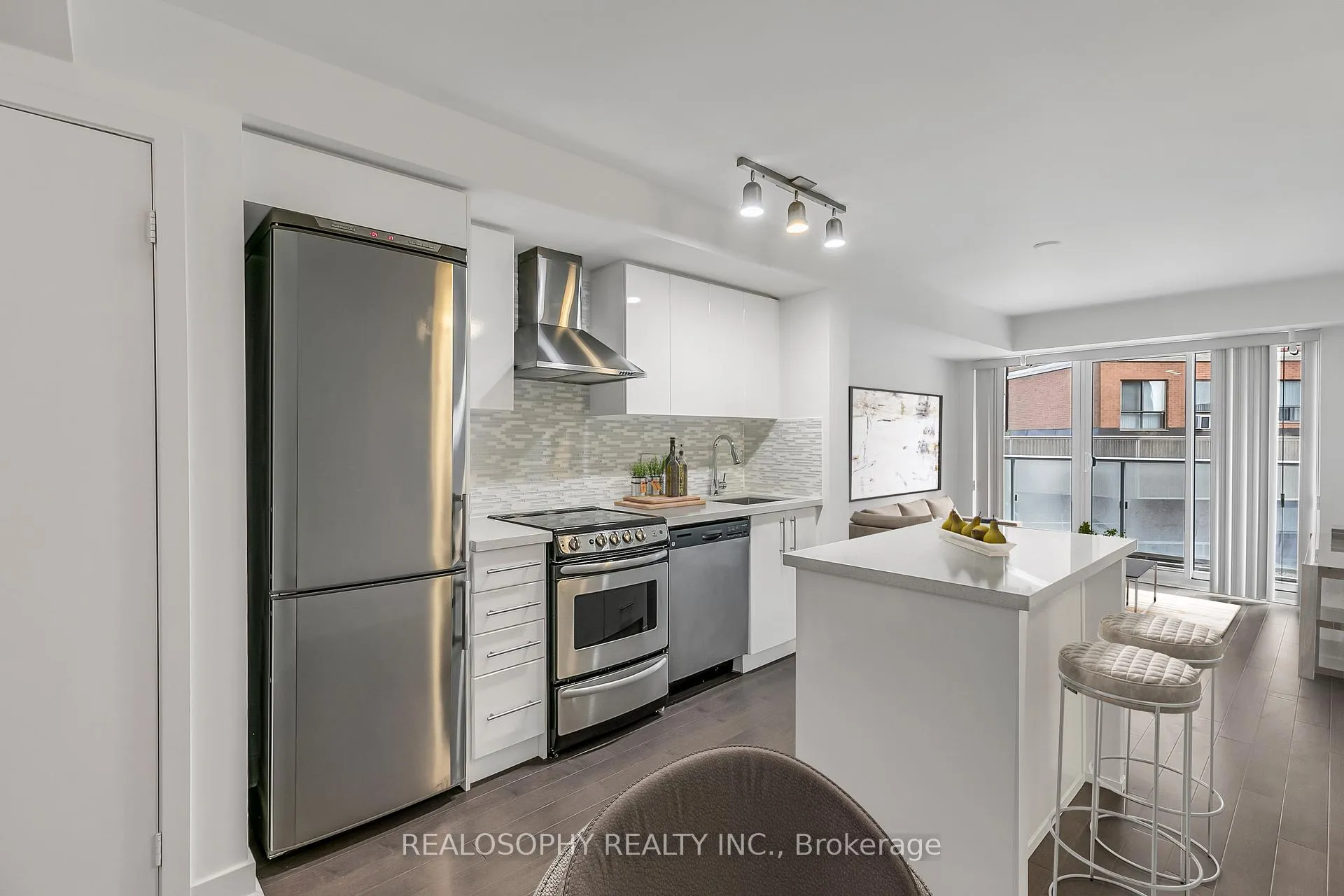 Photo 3 of Unit 506, 58 Orchard View Boulevard, Toronto, Yonge-Eglinton — HOMEH