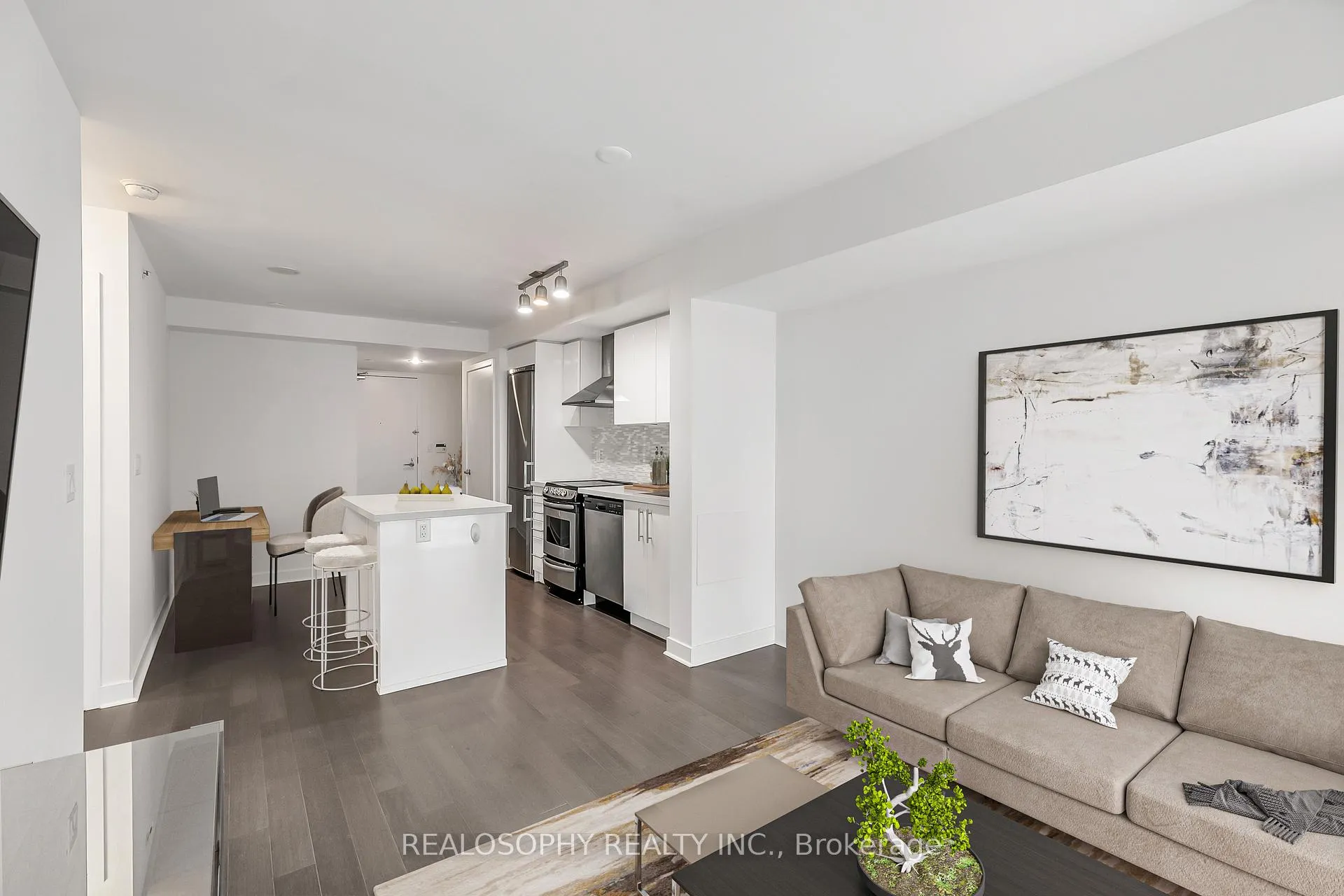 Photo 5 of Unit 506, 58 Orchard View Boulevard, Toronto, Yonge-Eglinton — HOMEH