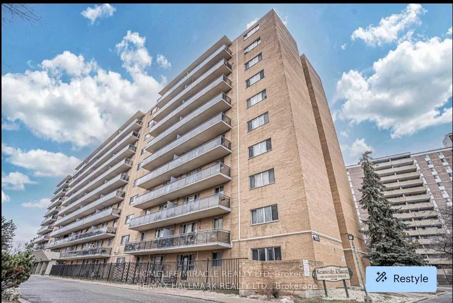 Front of Unit 707, 100 Dundalk Drive