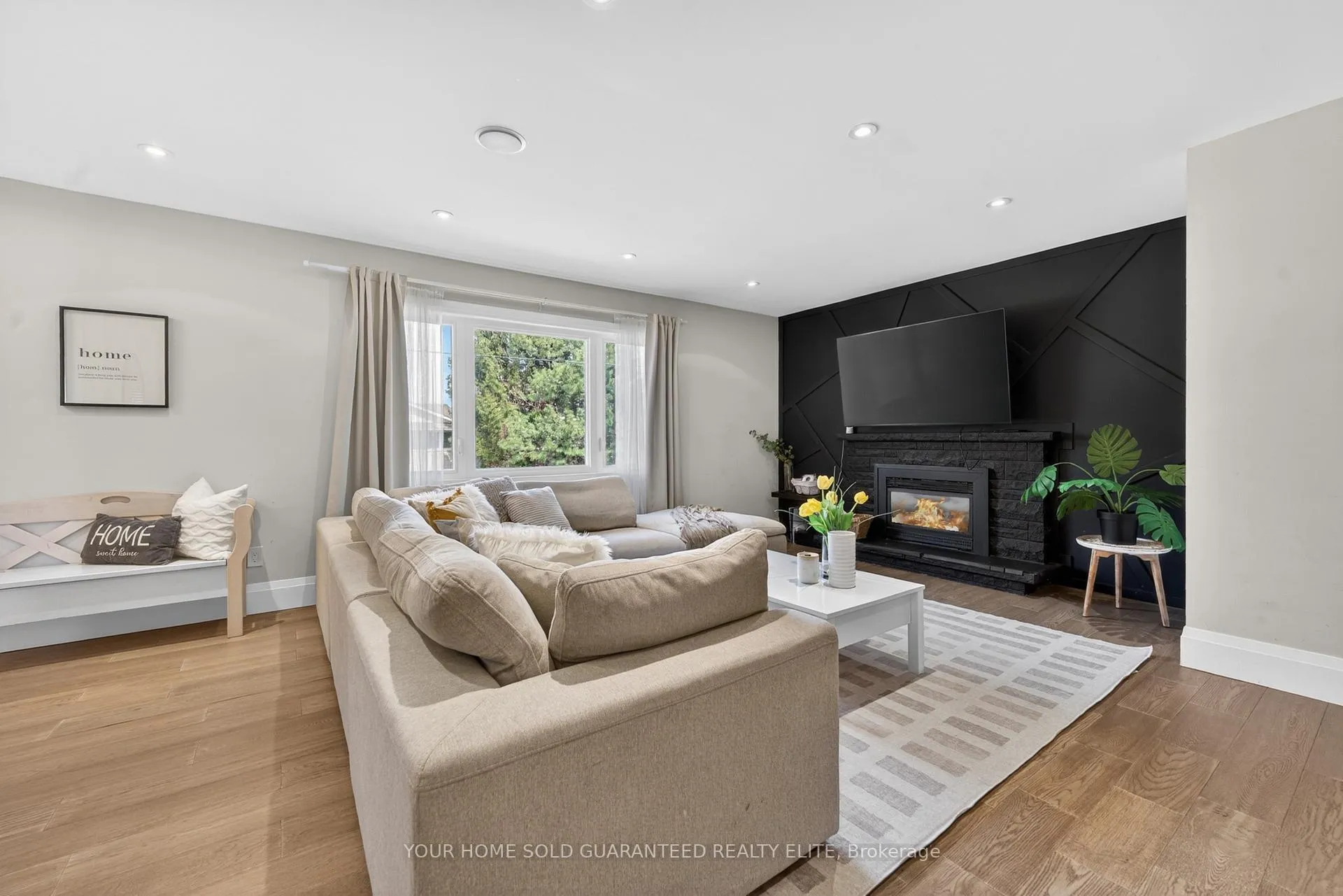 Photo 7 of 22 Hazelwood Avenue, Grimsby, Grimsby West — HOMEH