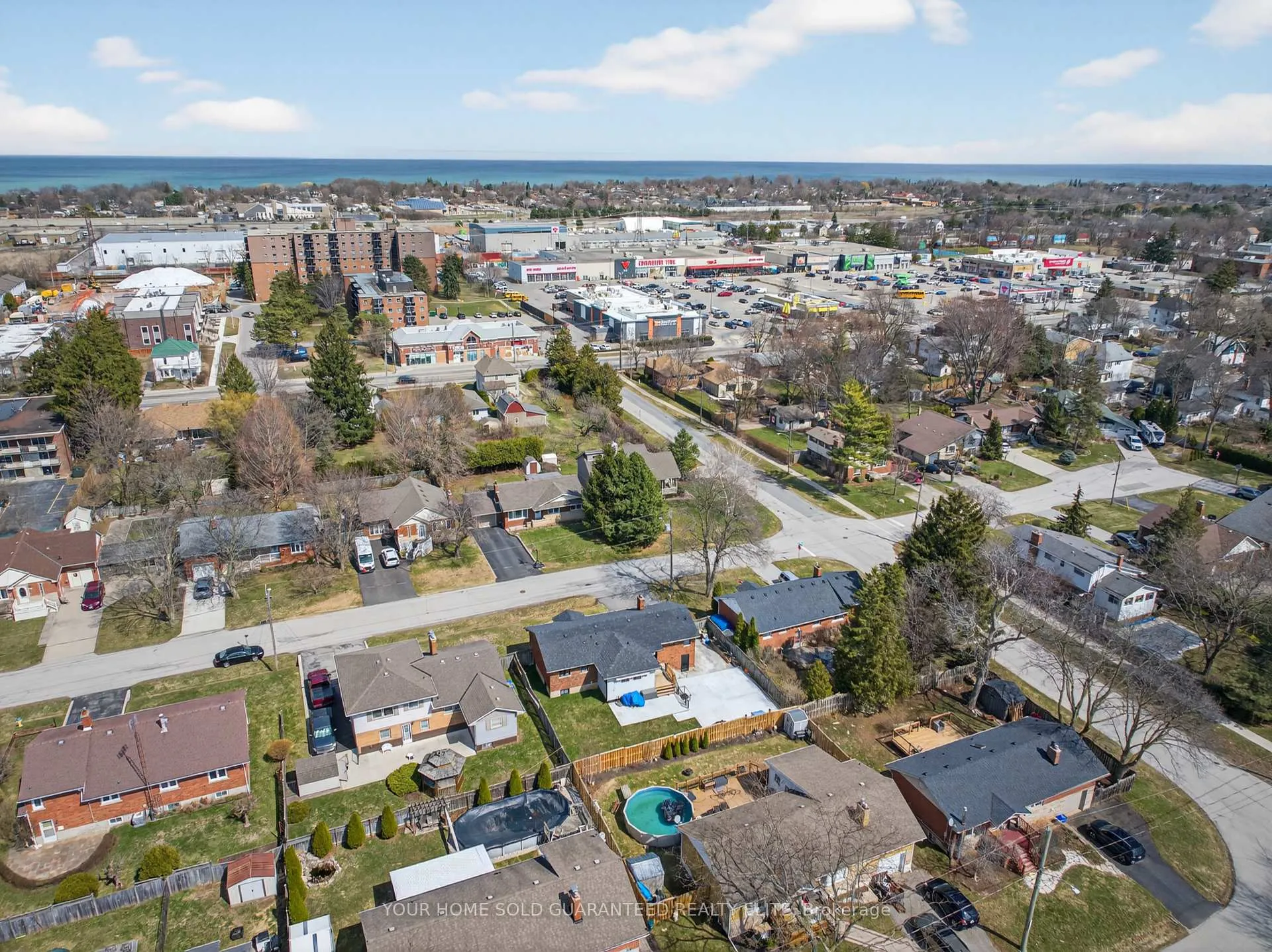 Photo 36 of 22 Hazelwood Avenue, Grimsby, Grimsby West — HOMEH