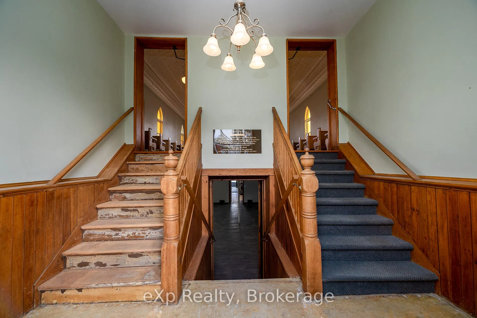 Photo 4 of 776839 Highway 10, Chatsworth — HOMEH