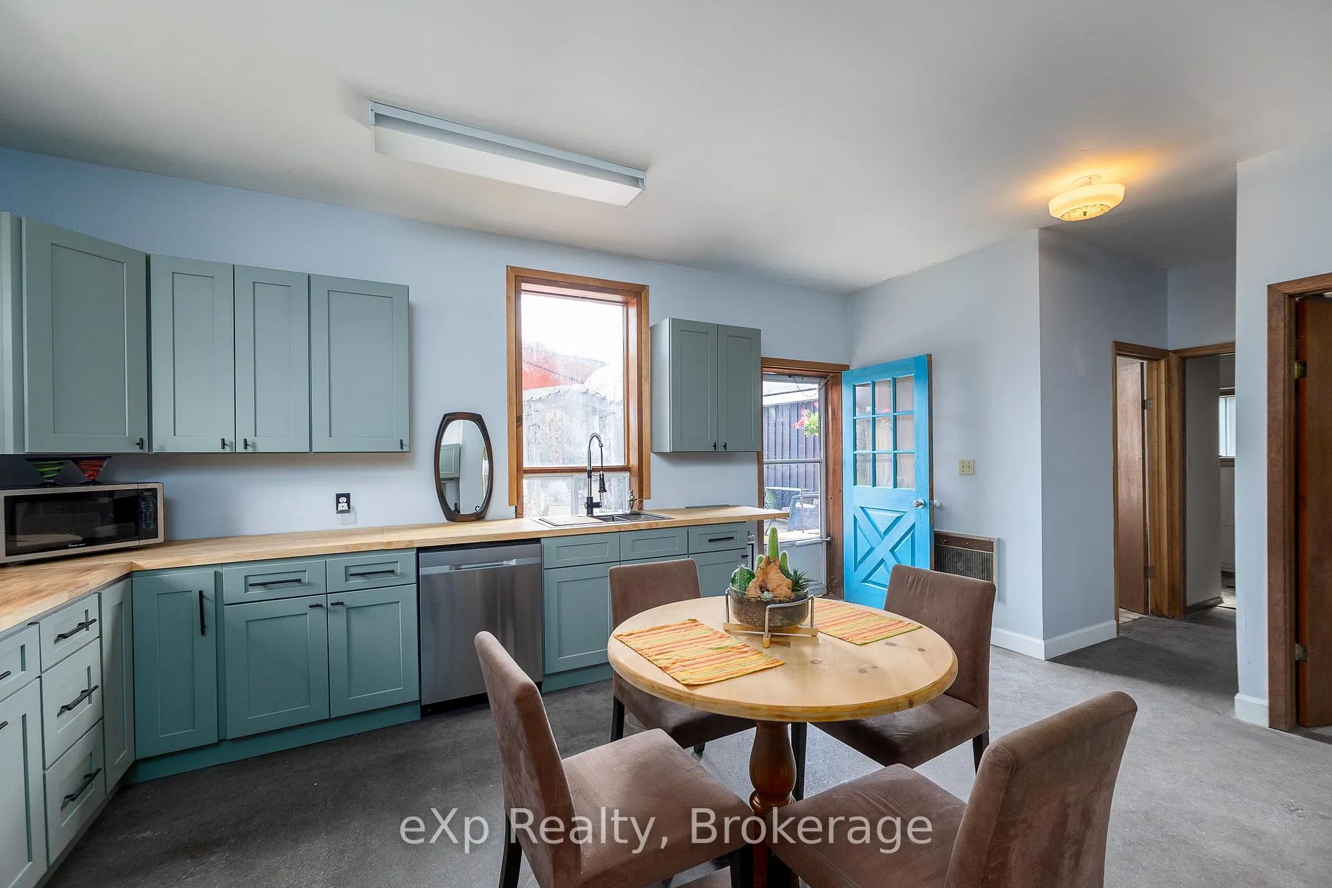 Photo 19 of 776839 Highway 10, Chatsworth — HOMEH