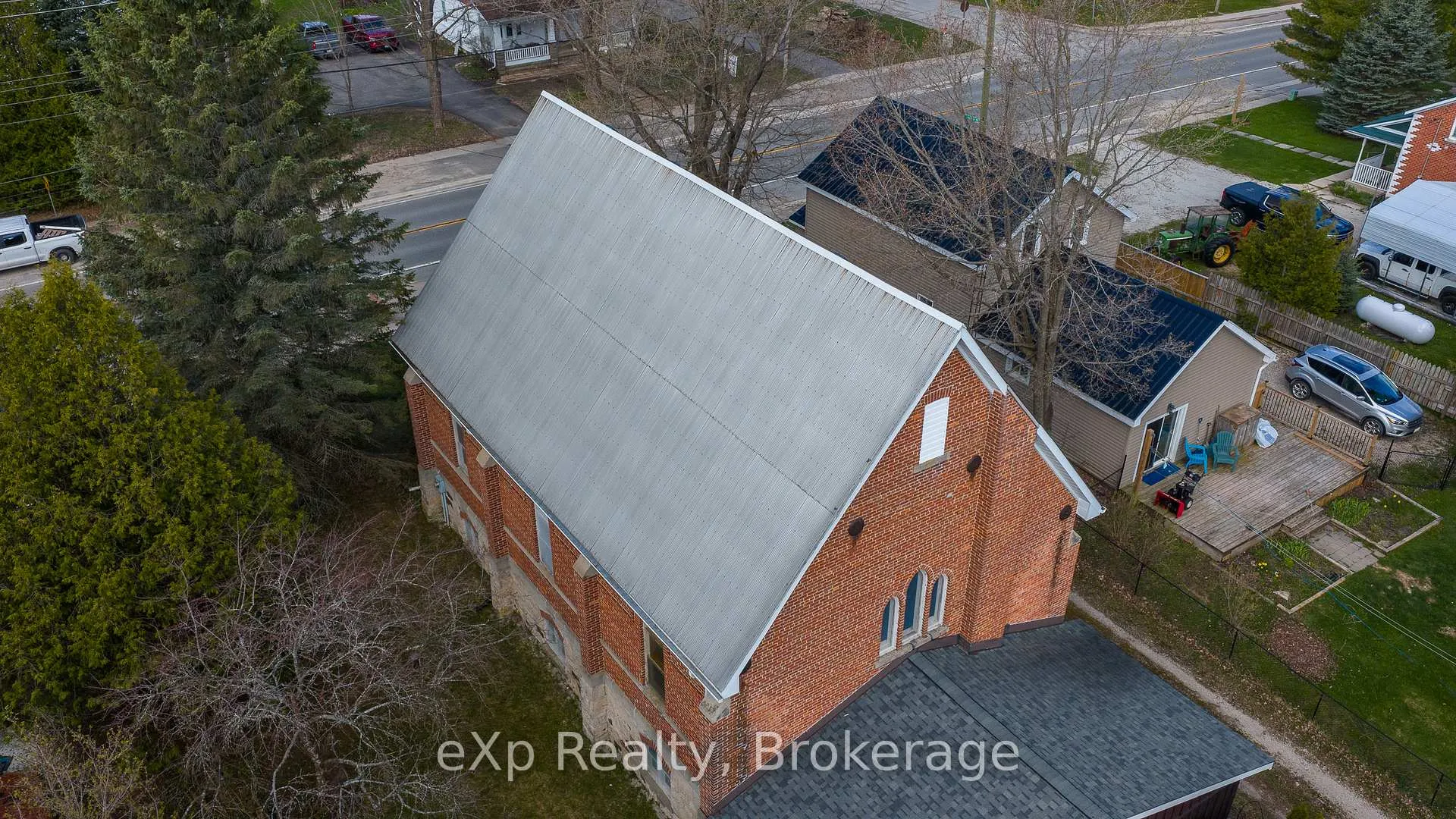 Photo 30 of 776839 Highway 10, Chatsworth — HOMEH