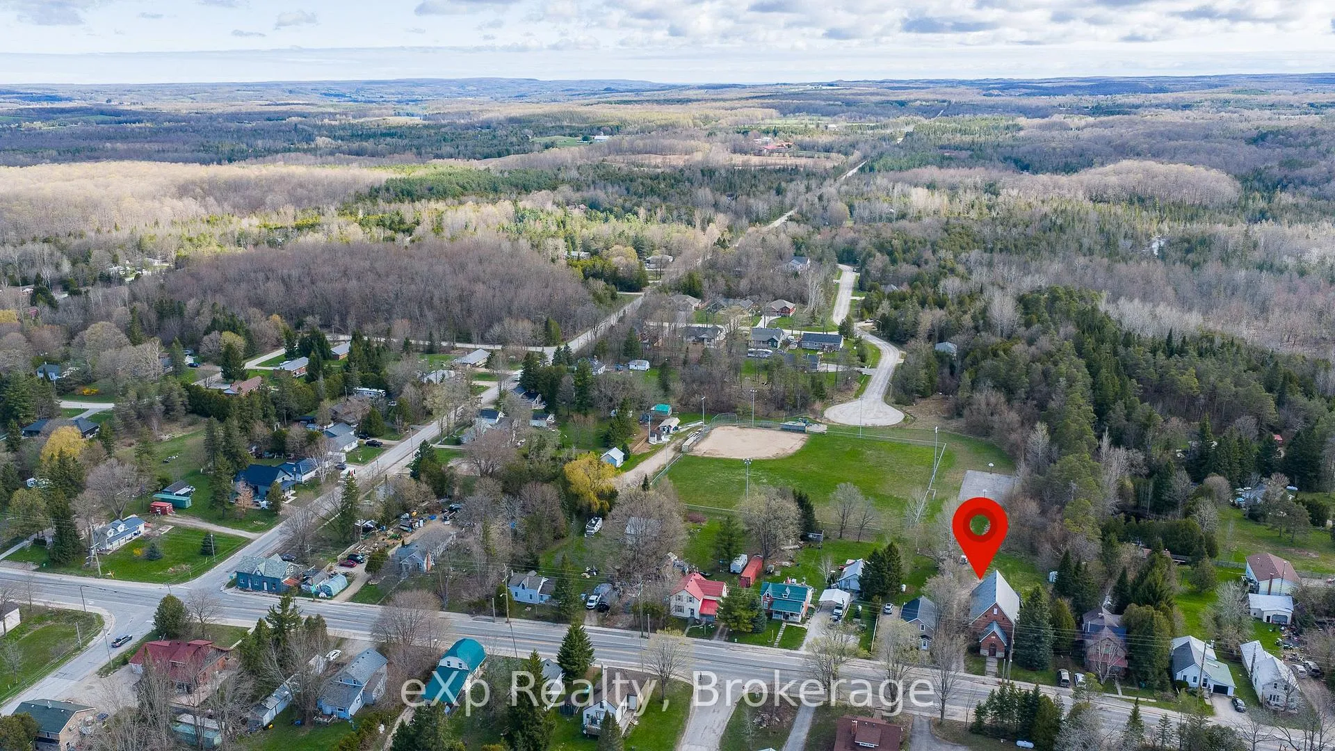Photo 33 of 776839 Highway 10, Chatsworth — HOMEH