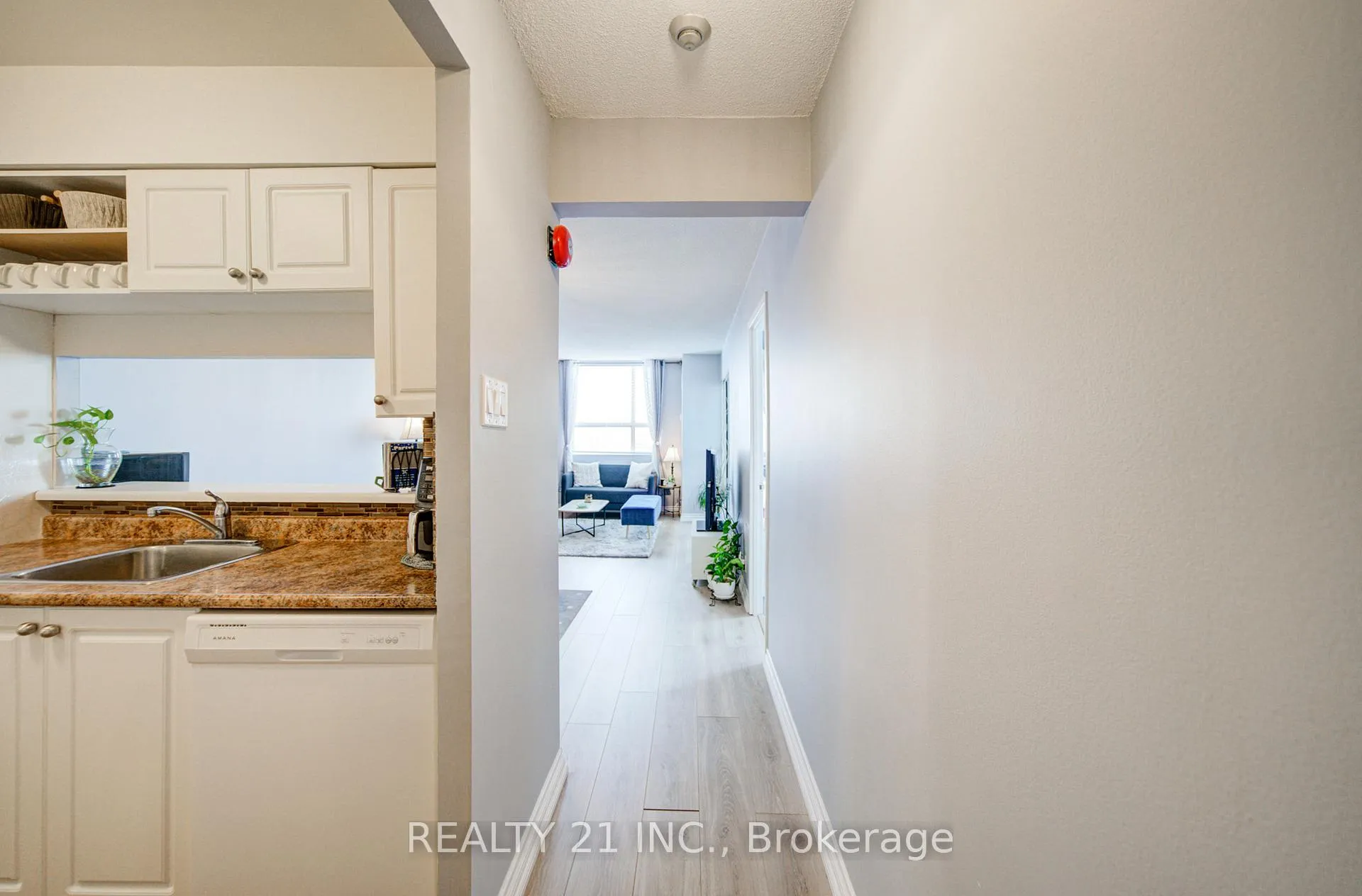 Photo 13 of Unit 607, 1665 Pickering Parkway, Pickering, Village East — HOMEH