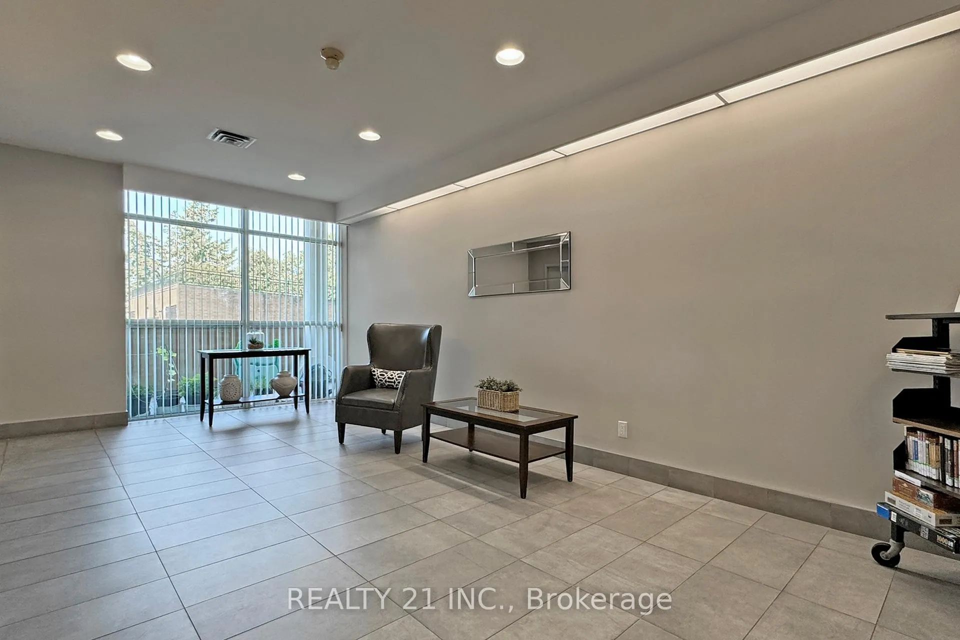Photo 39 of Unit 607, 1665 Pickering Parkway, Pickering, Village East — HOMEH