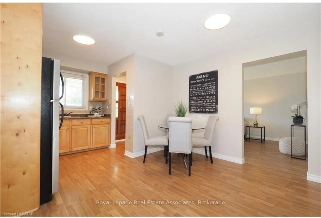 Photo 6 of Unit Main, 86 Overlea Crescent, Kitchener — HOMEH