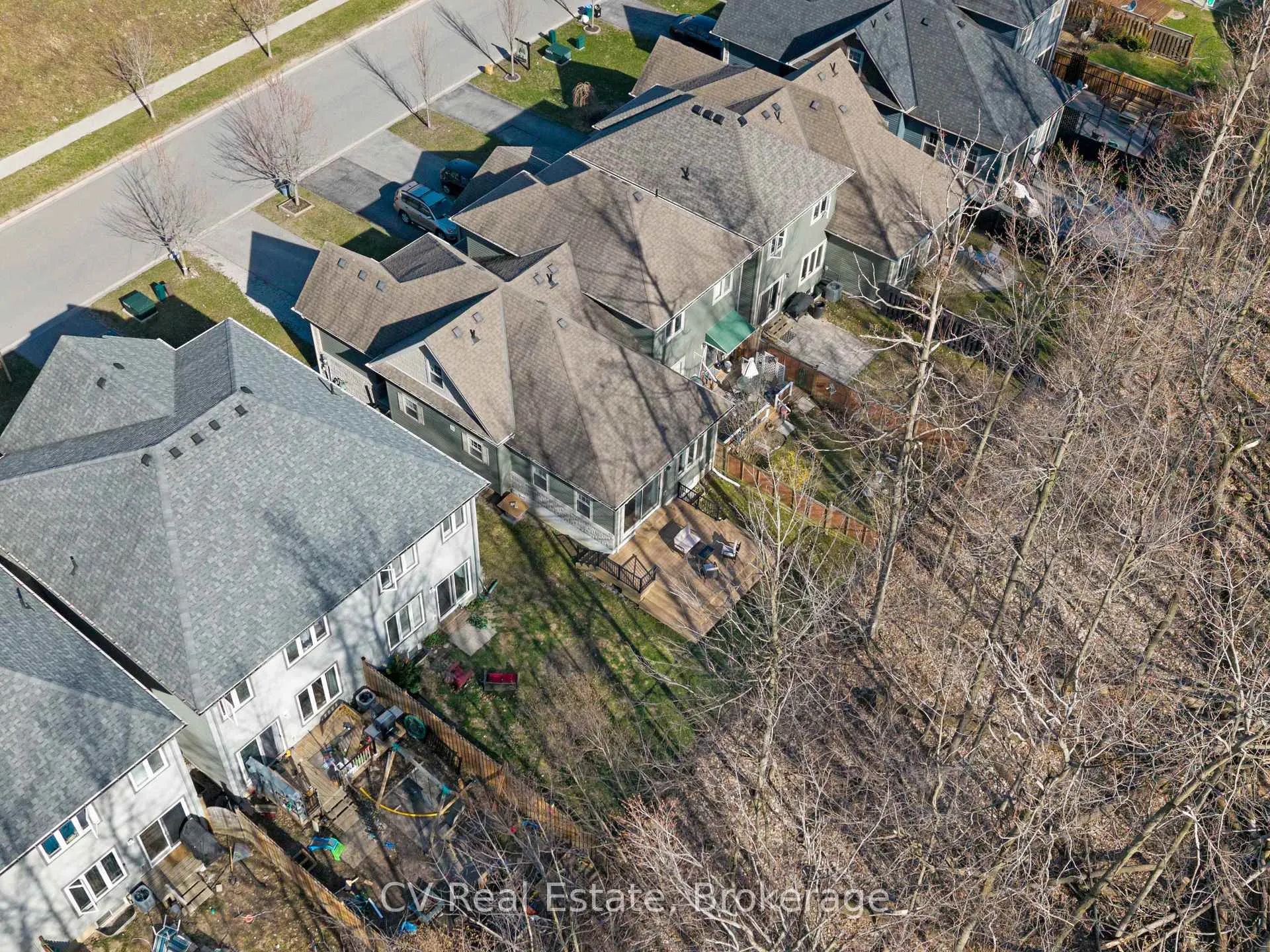 Photo 12 of 52 Isabella Drive, Orillia — HOMEH