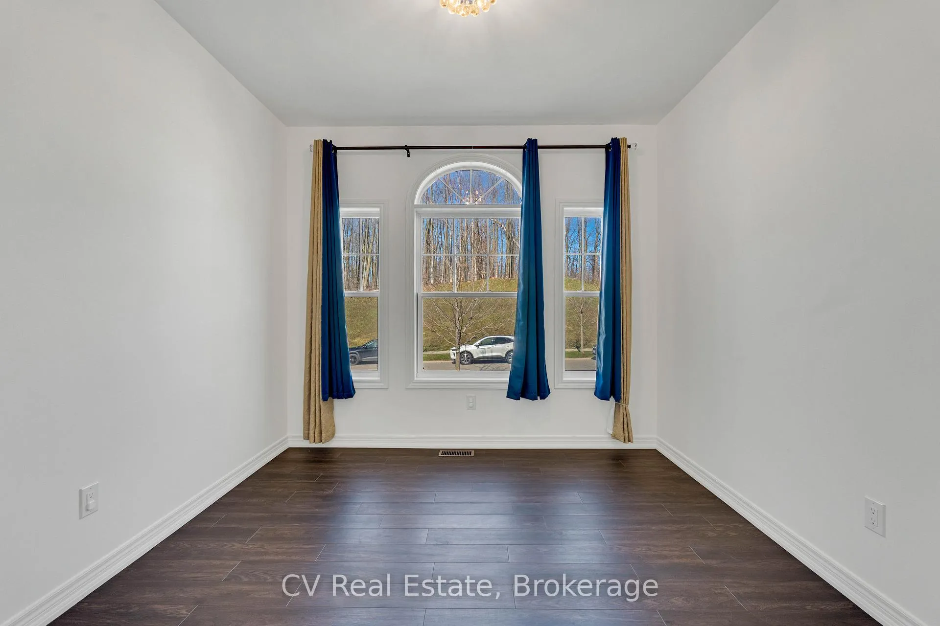 Photo 17 of 52 Isabella Drive, Orillia — HOMEH