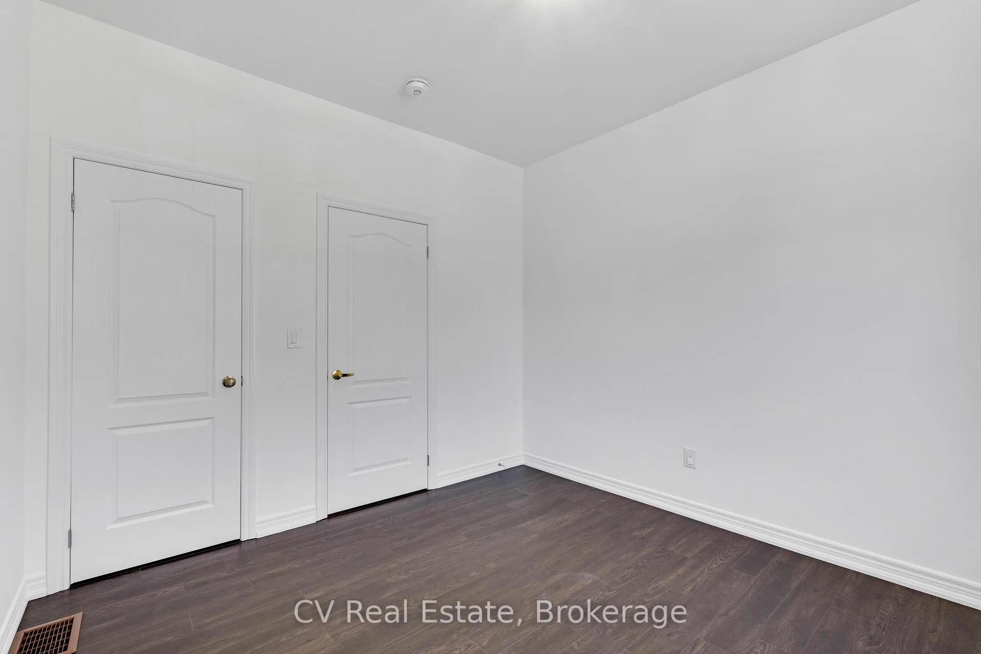 Photo 18 of 52 Isabella Drive, Orillia — HOMEH