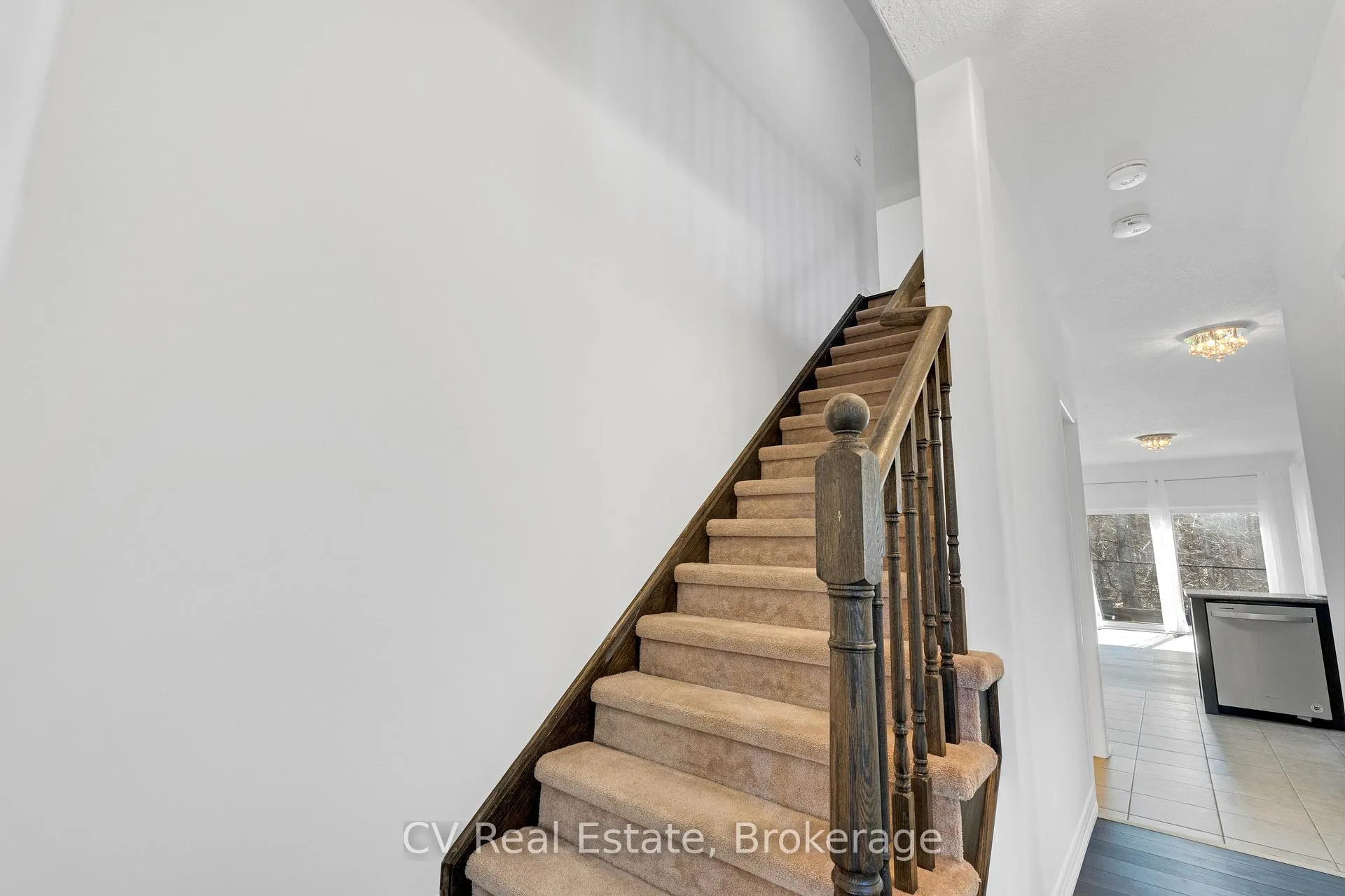 Photo 22 of 52 Isabella Drive, Orillia — HOMEH