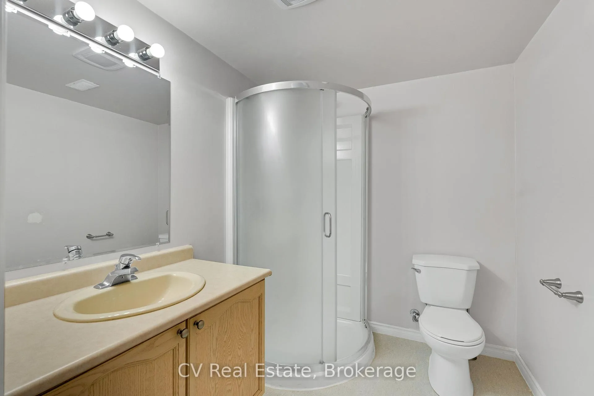 Photo 34 of 52 Isabella Drive, Orillia — HOMEH