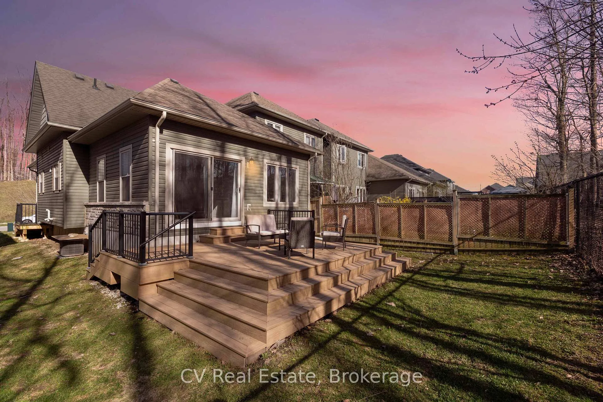 Photo 36 of 52 Isabella Drive, Orillia — HOMEH