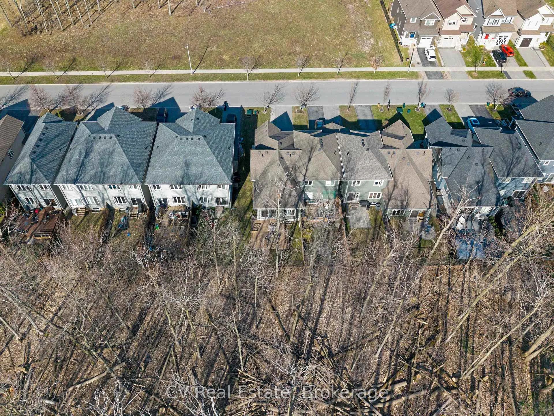 Photo 37 of 52 Isabella Drive, Orillia — HOMEH