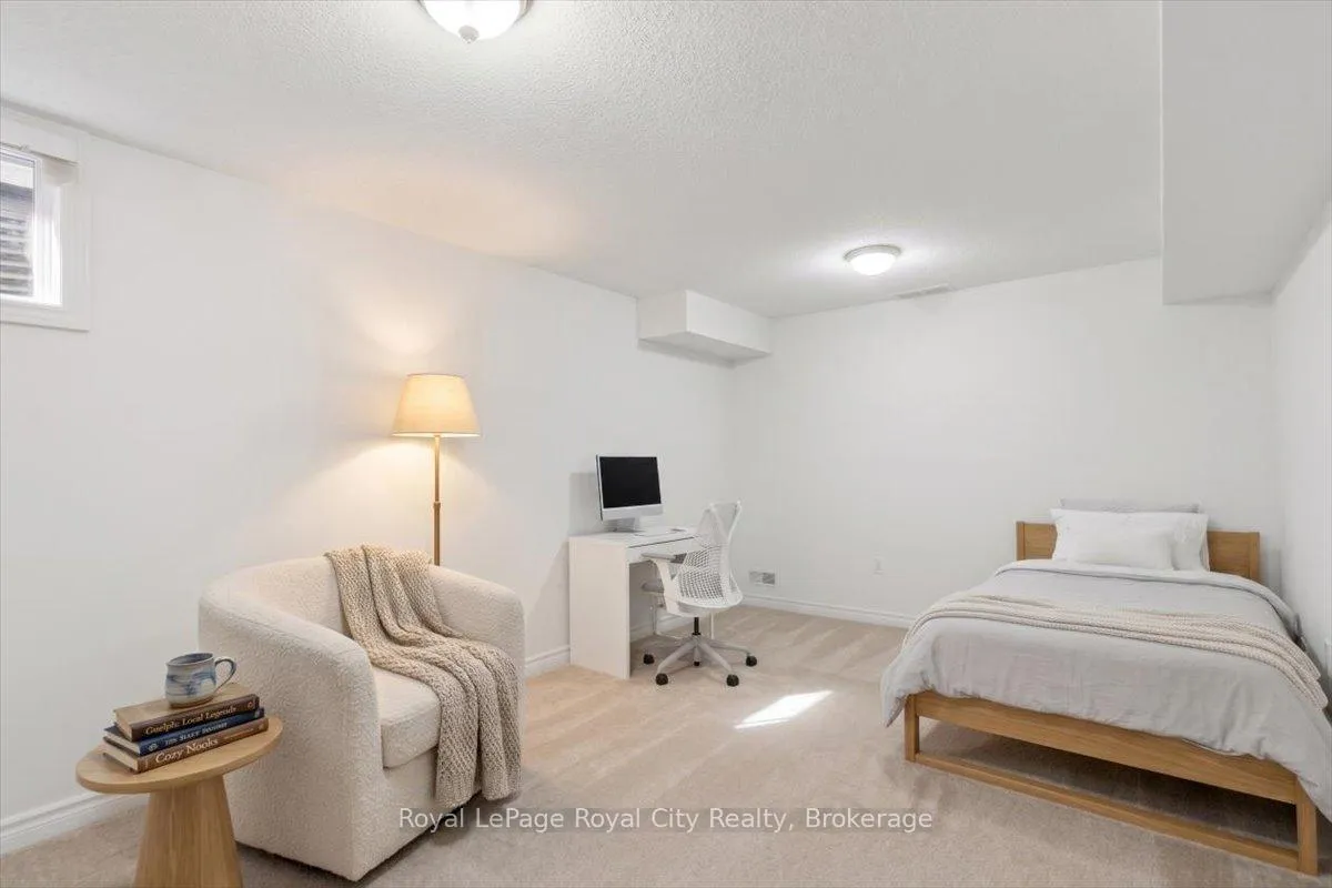 Photo 20 of Unit 10, 30 Vaughan Street, Guelph, Clairfields/Hanlon Business Park — HOMEH