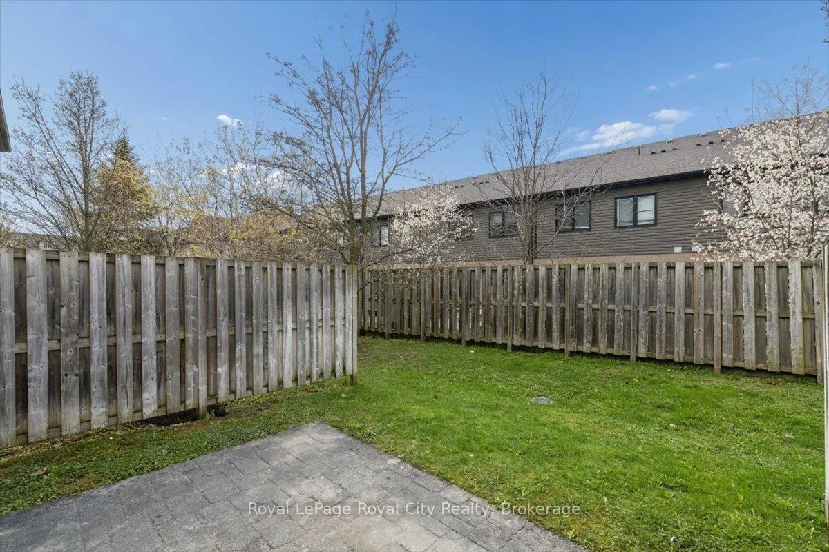 Photo 24 of Unit 10, 30 Vaughan Street, Guelph, Clairfields/Hanlon Business Park — HOMEH
