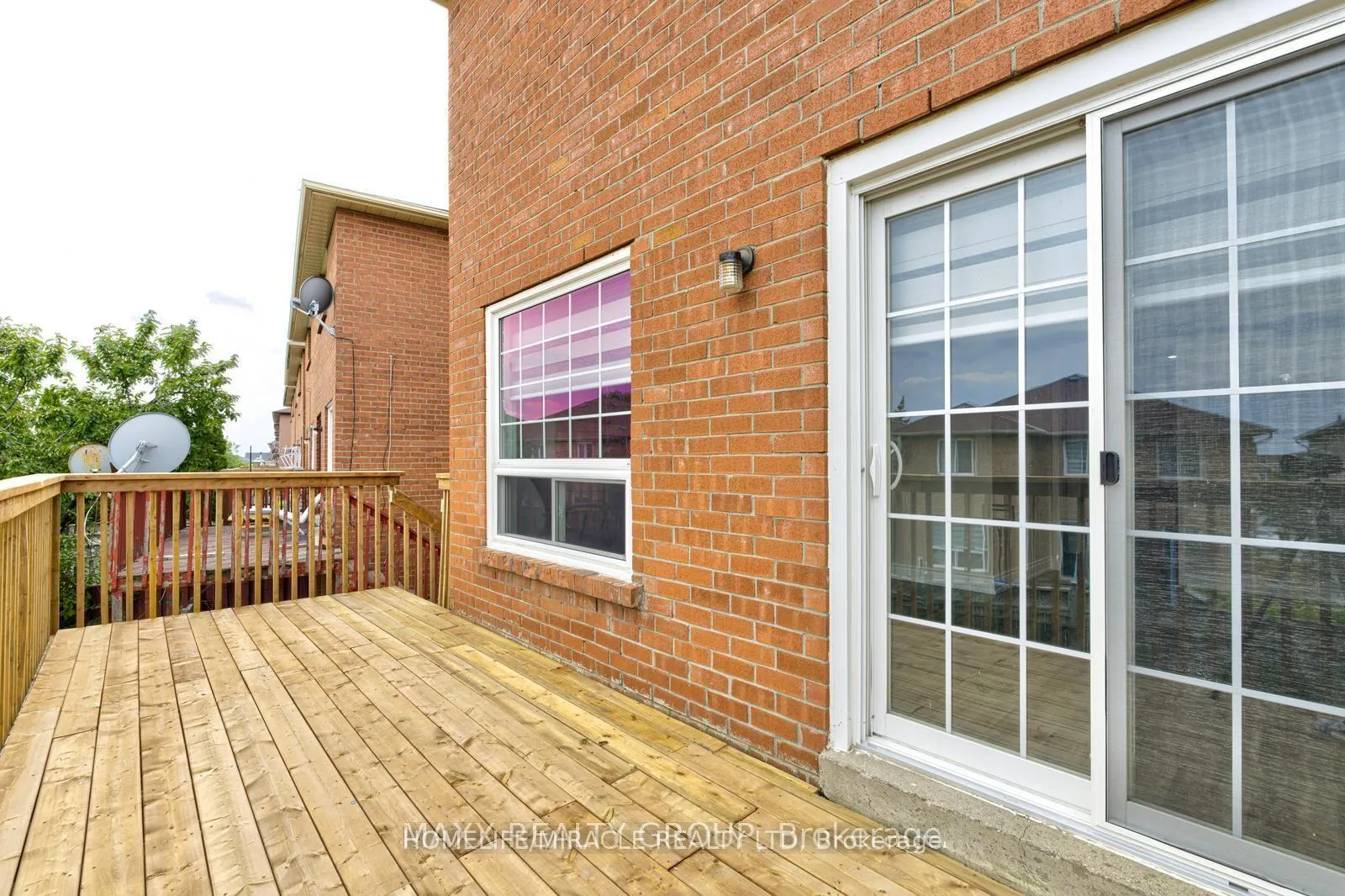 Photo 5 of 109 Woodsend Run, Brampton, Fletcher's Creek South — HOMEH