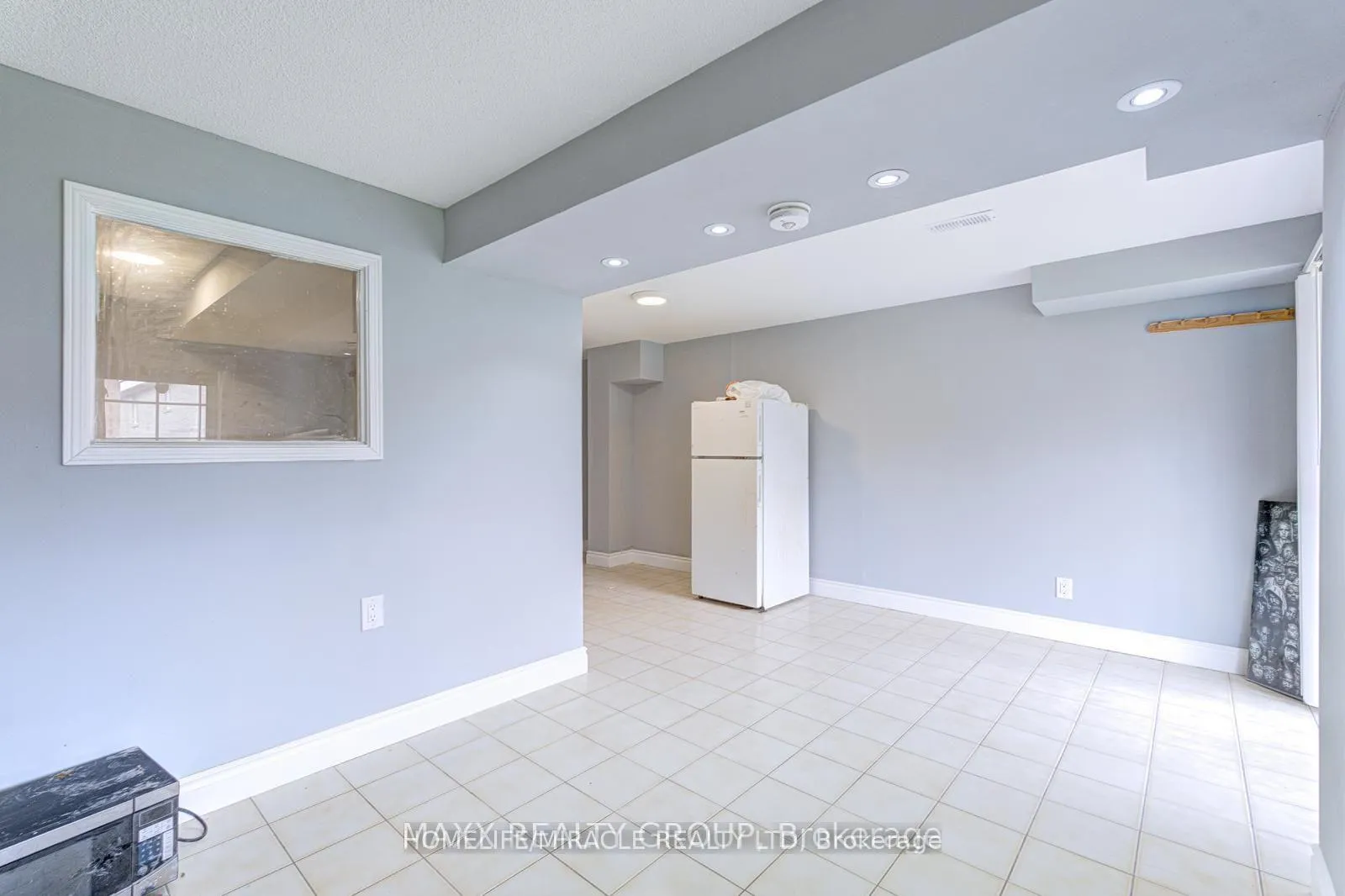 Photo 6 of 109 Woodsend Run, Brampton, Fletcher's Creek South — HOMEH