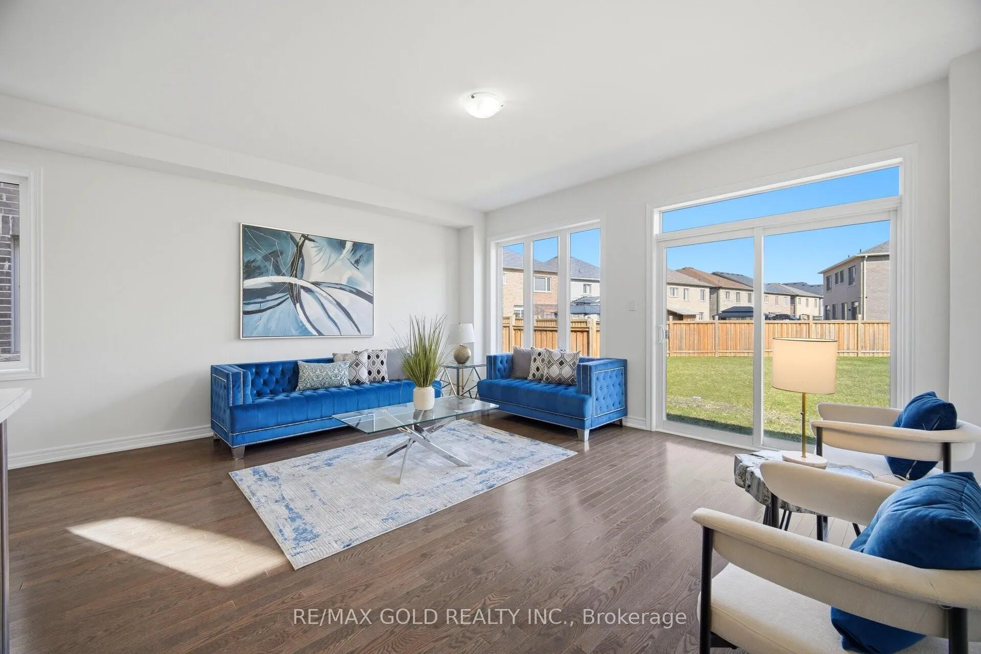 Photo 7 of 145 Adventura Road, Brampton, Northwest Brampton — HOMEH