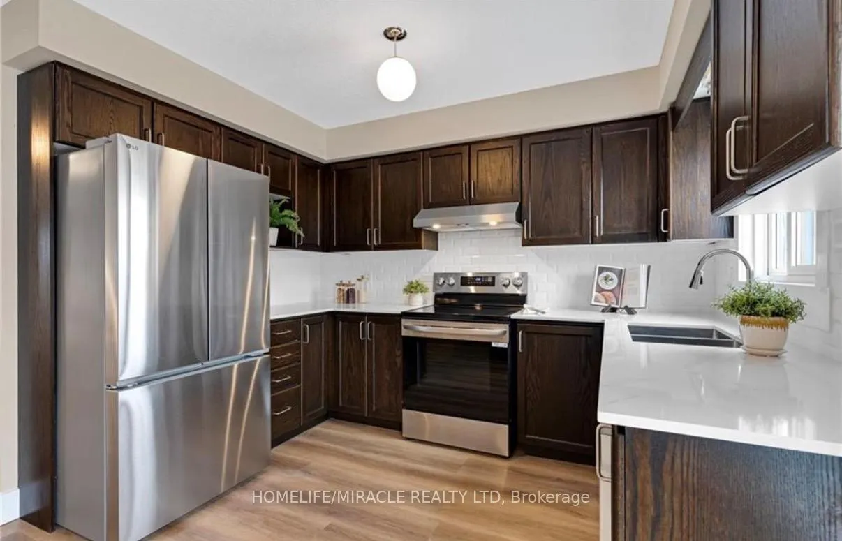Photo 3 of Unit 43, 355 Fisher Mills Road, Waterloo — HOMEH