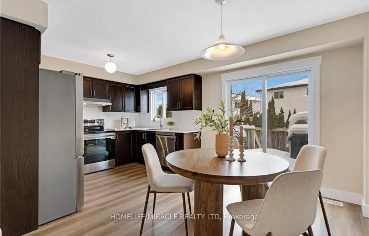 Photo 4 of Unit 43, 355 Fisher Mills Road, Waterloo — HOMEH