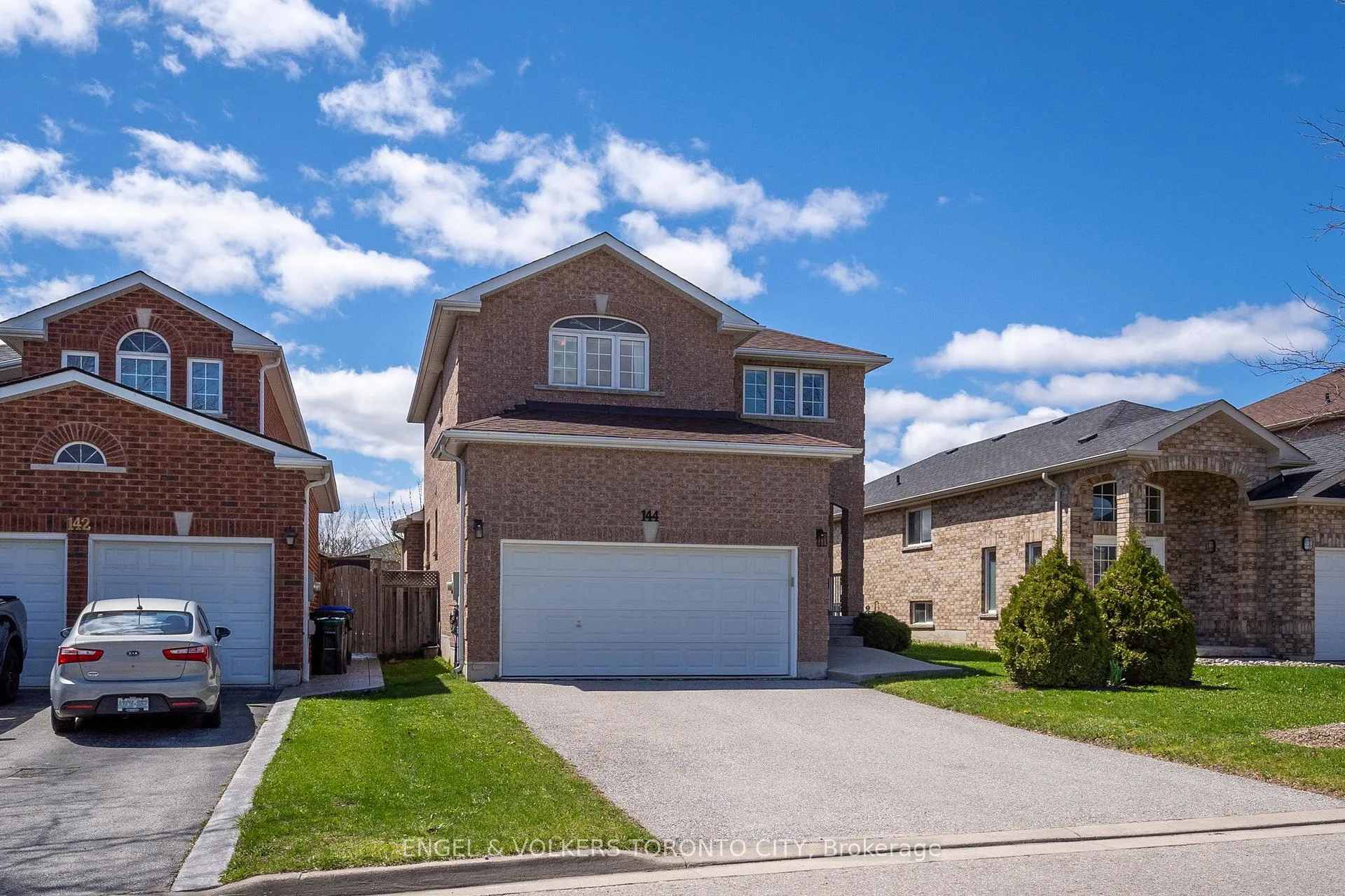 Photo 8 of 144 Buchanan Drive, New Tecumseth, Alliston — HOMEH