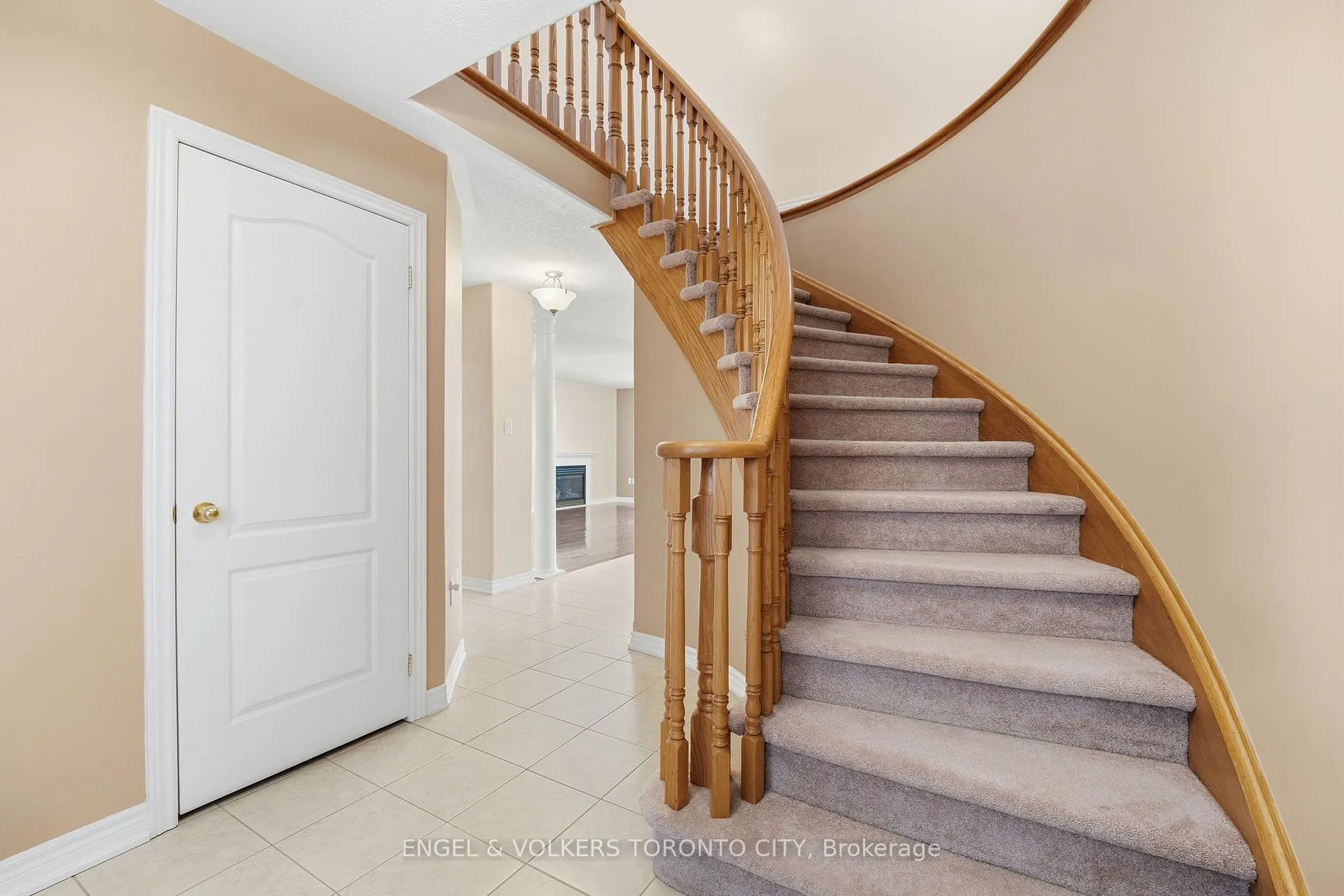 Photo 12 of 144 Buchanan Drive, New Tecumseth, Alliston — HOMEH