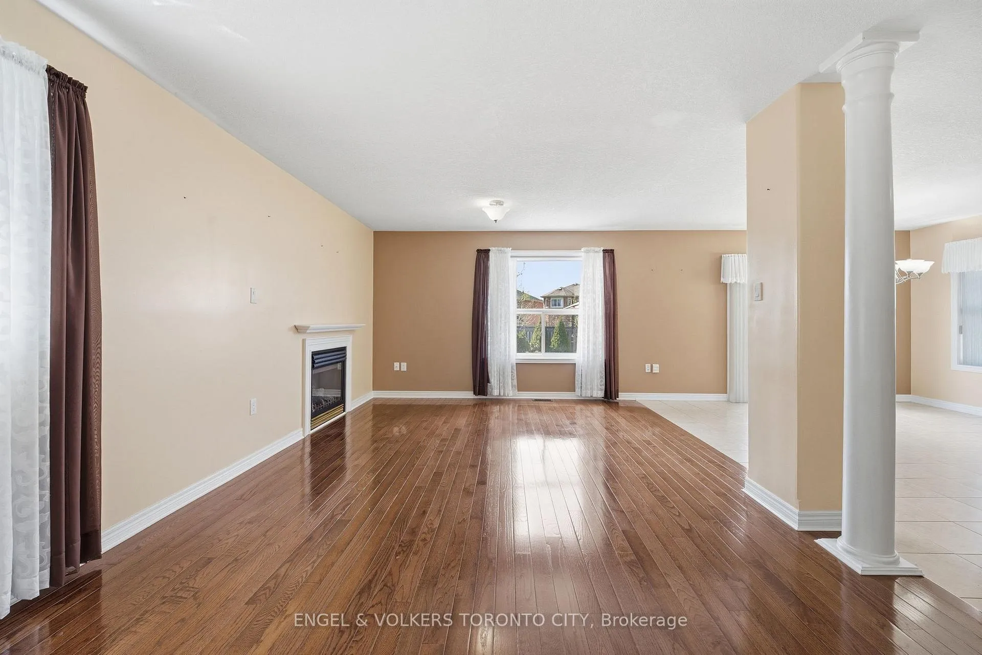 Photo 24 of 144 Buchanan Drive, New Tecumseth, Alliston — HOMEH