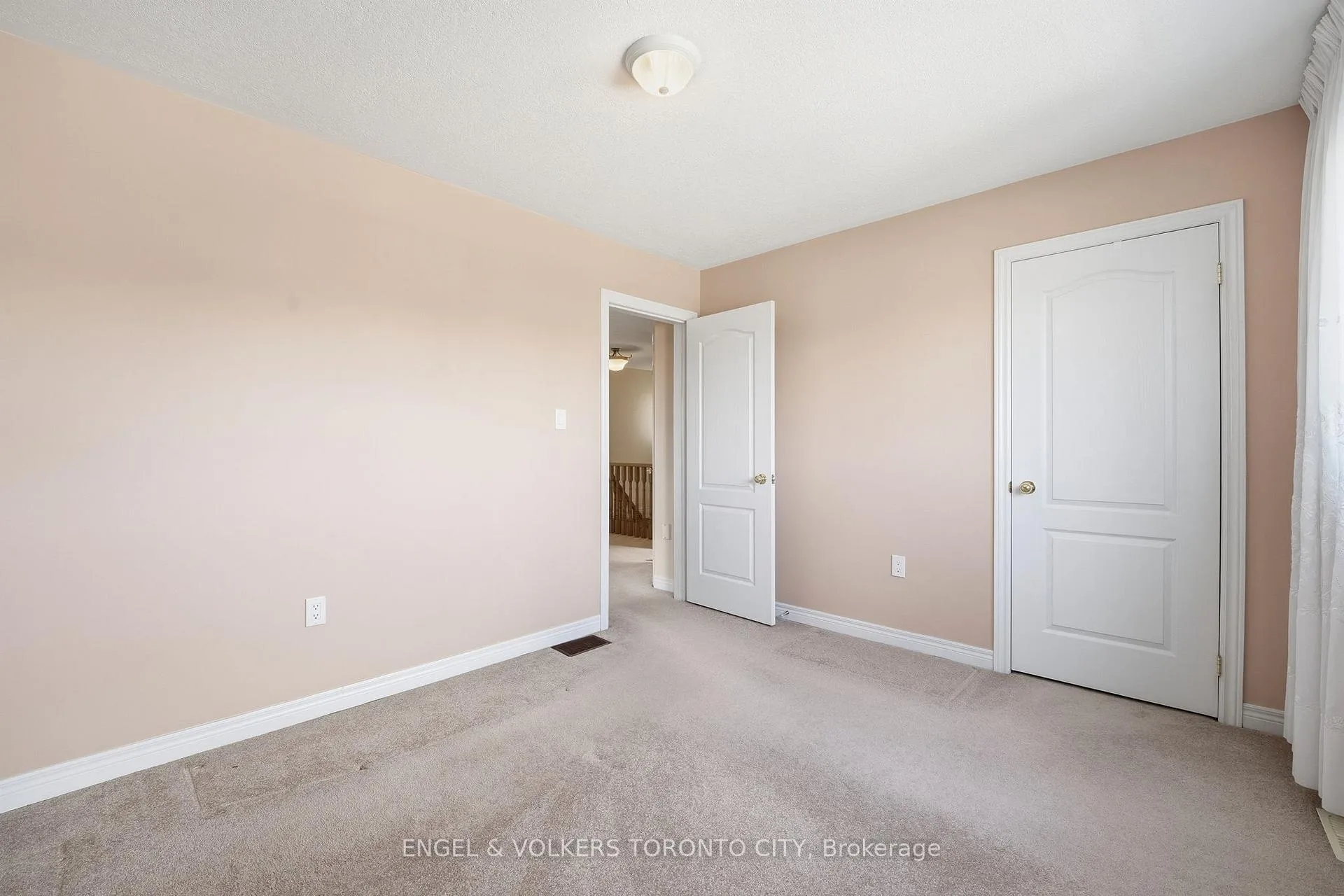 Photo 37 of 144 Buchanan Drive, New Tecumseth, Alliston — HOMEH