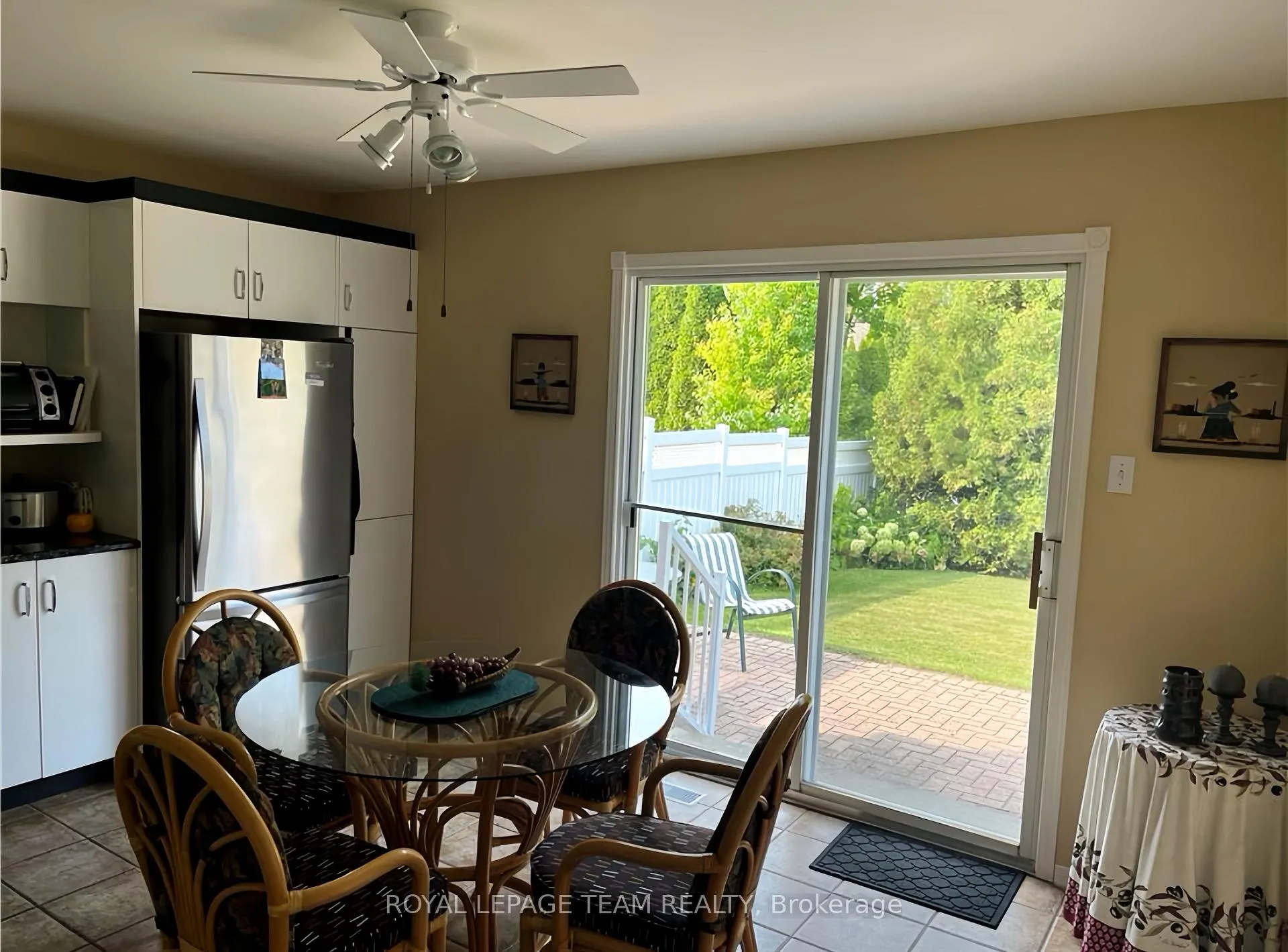 Photo 5 of 2144 Concorde Avenue, Cornwall — HOMEH