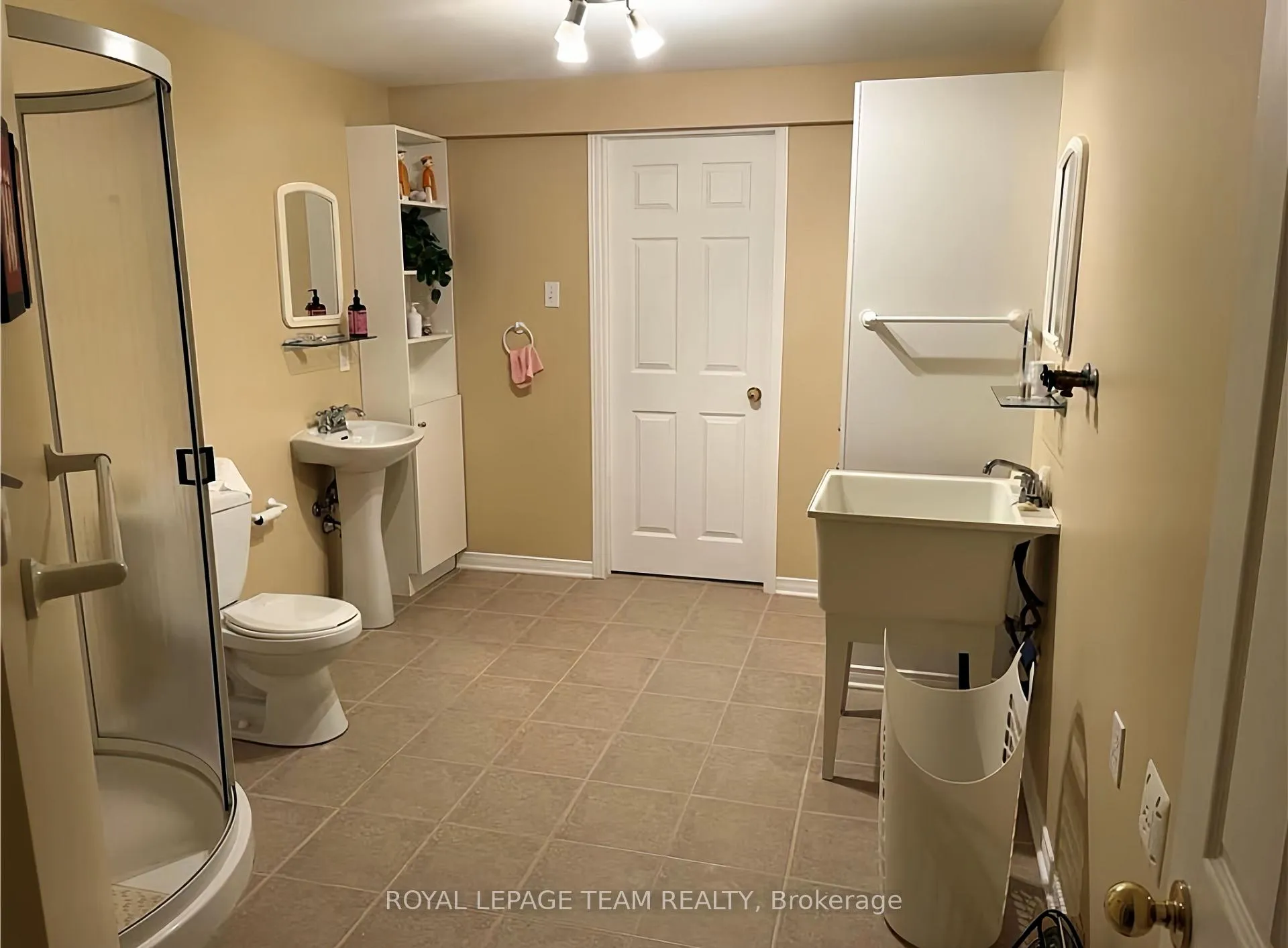 Photo 17 of 2144 Concorde Avenue, Cornwall — HOMEH