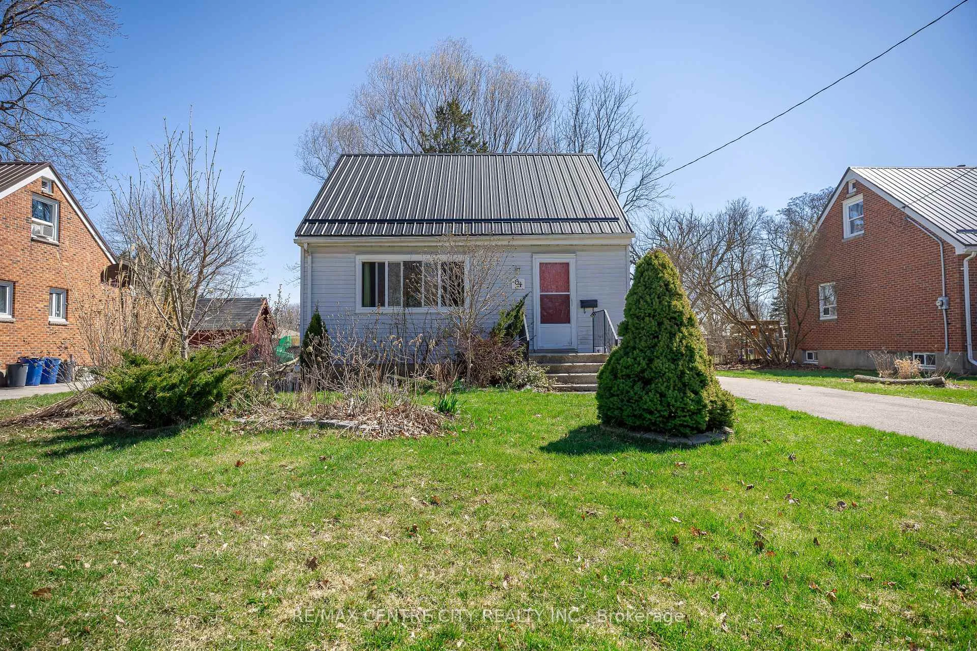 Photo 1 of 64 Dunkirk Drive, St. Thomas — HOMEH