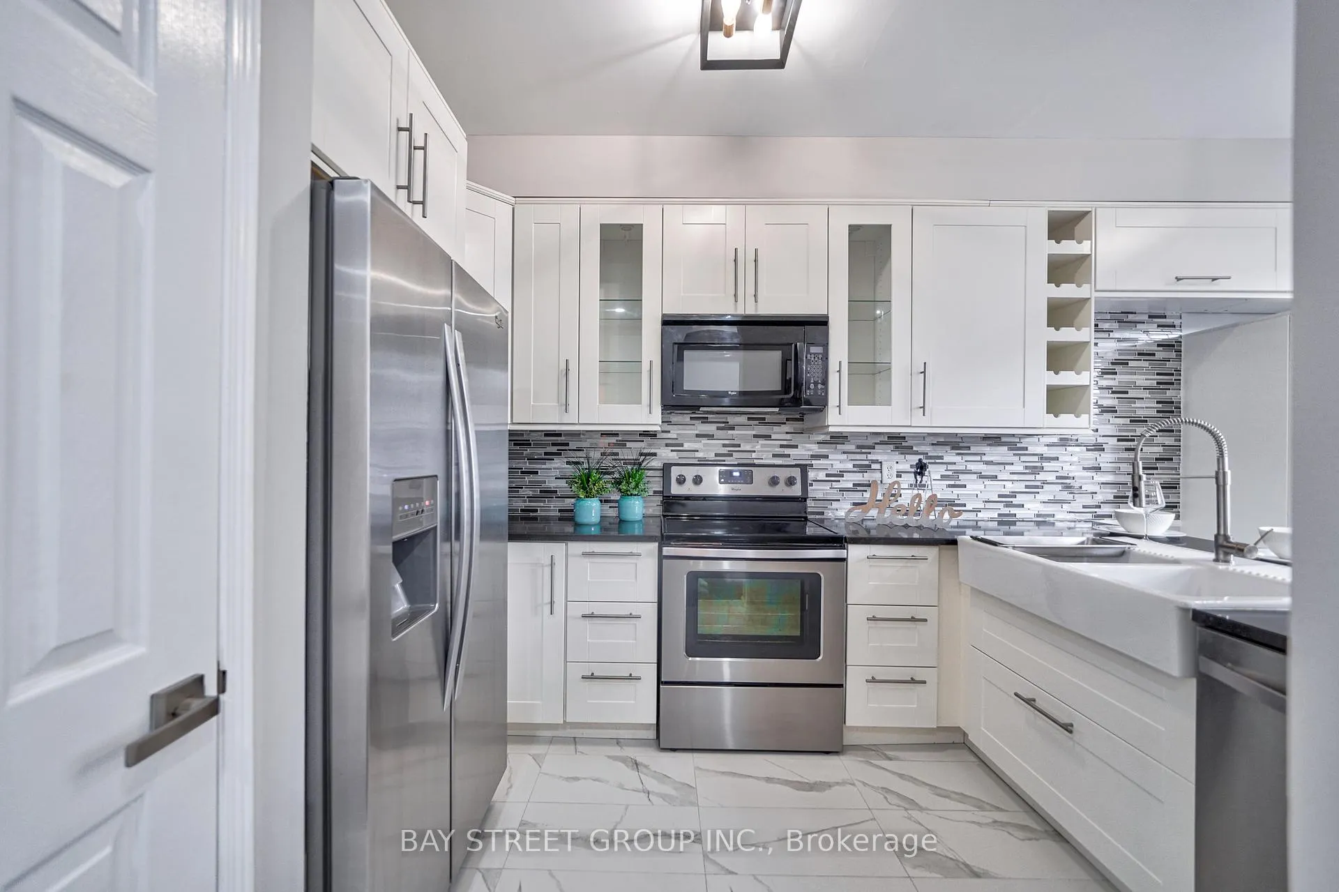 Photo 13 of 27 Dancers Drive, Markham, Angus Glen — HOMEH