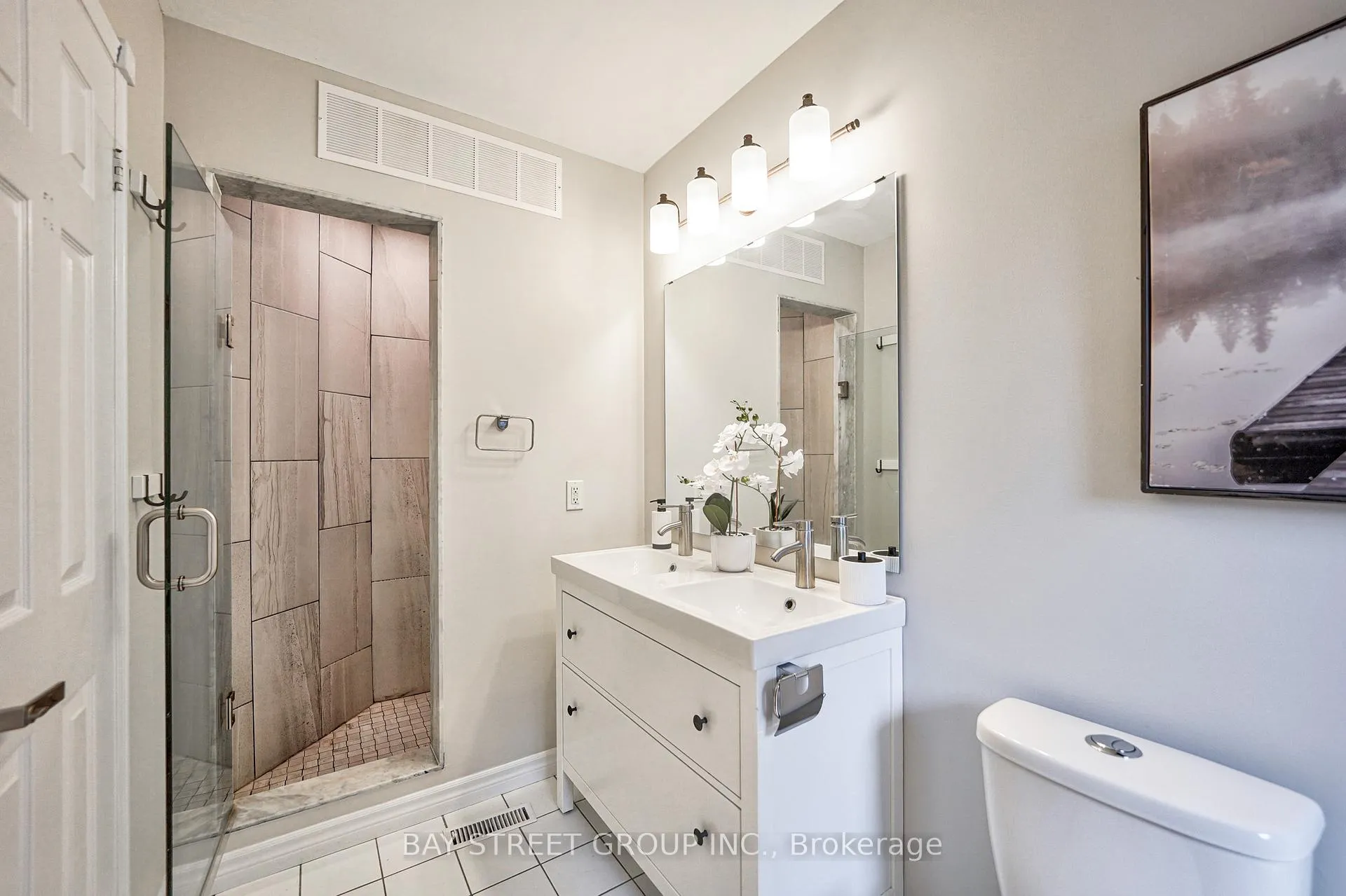 Photo 22 of 27 Dancers Drive, Markham, Angus Glen — HOMEH