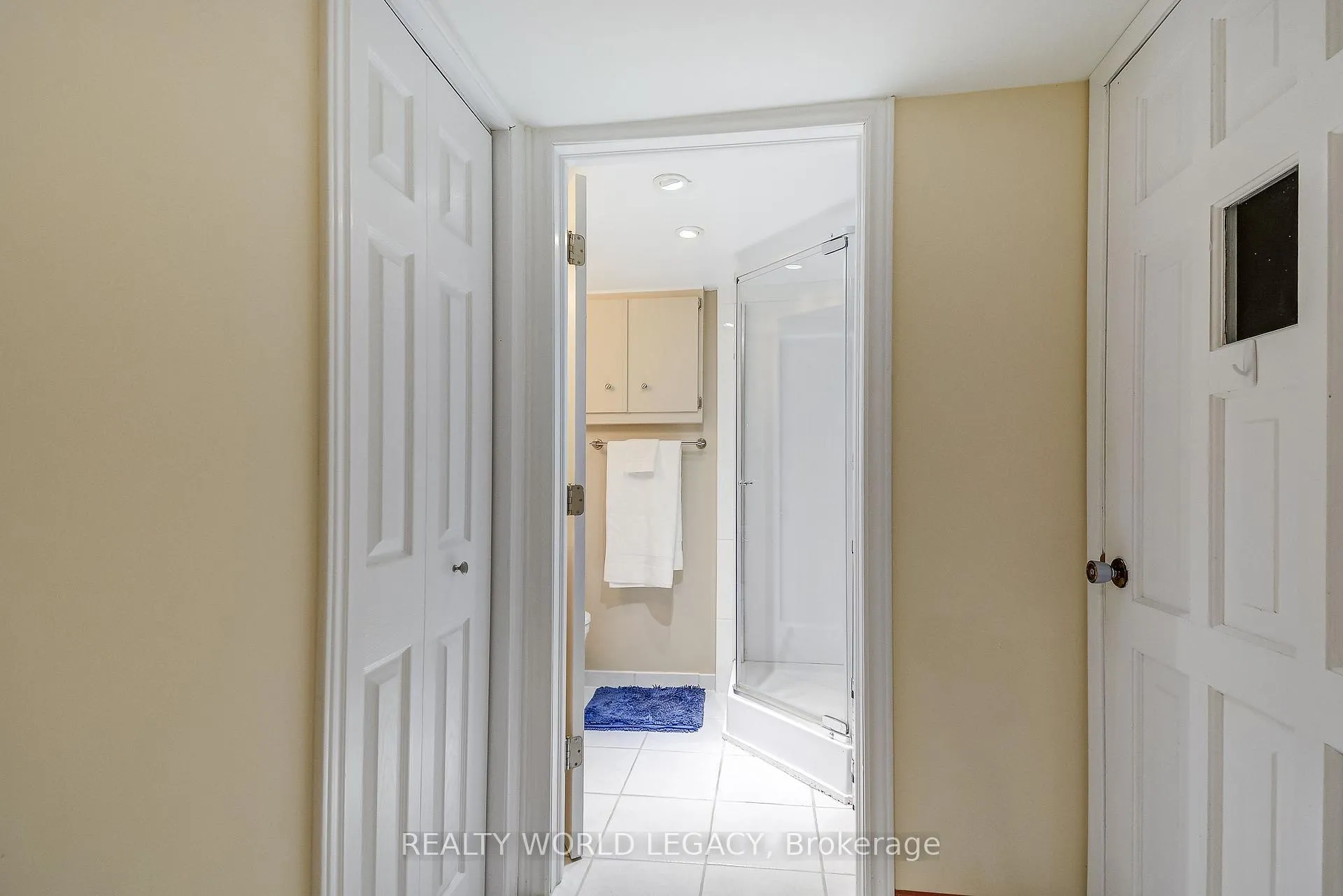 Photo 26 of 968 Stone Church Road E, Hamilton, Templemead — HOMEH