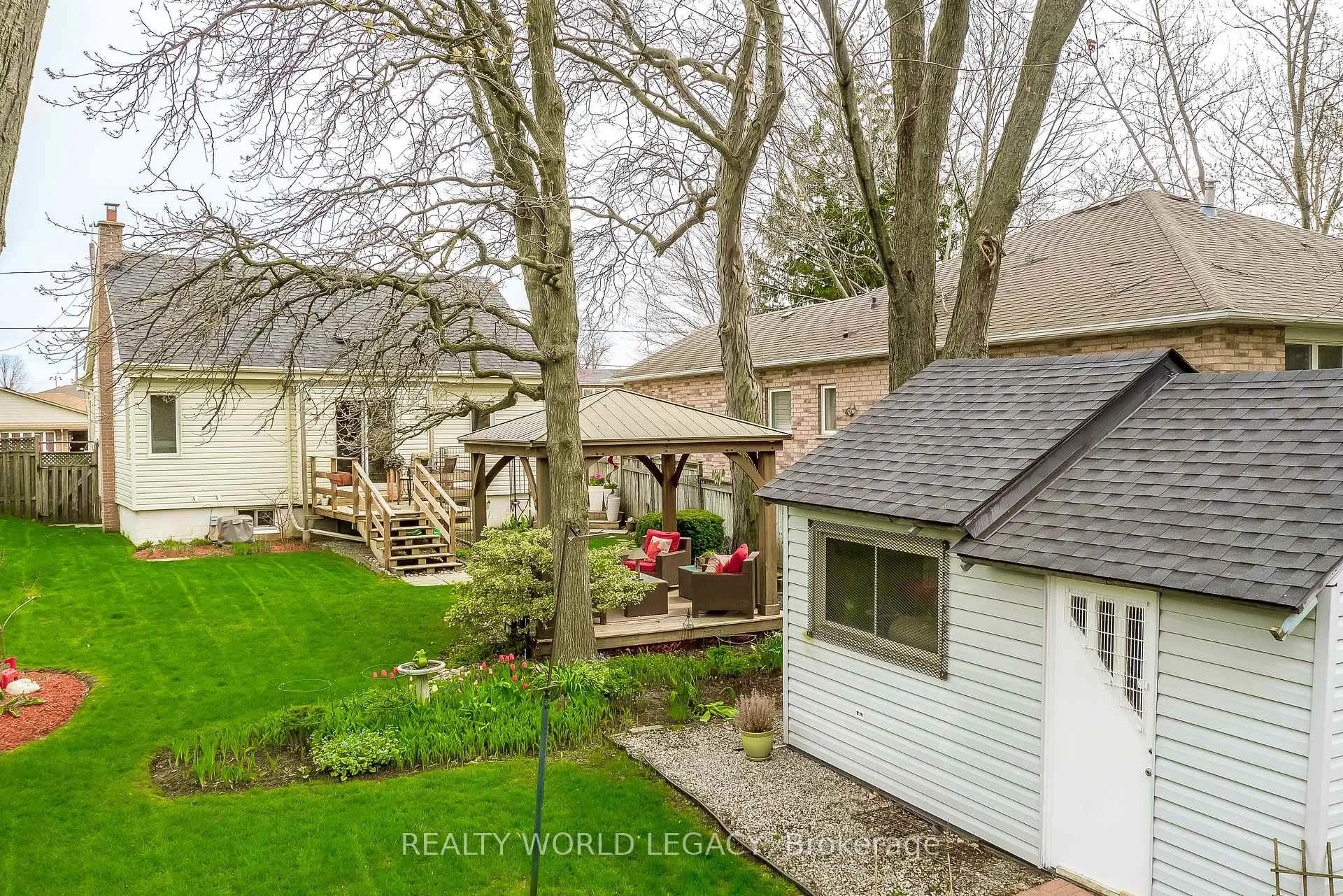 Photo 46 of 968 Stone Church Road E, Hamilton, Templemead — HOMEH