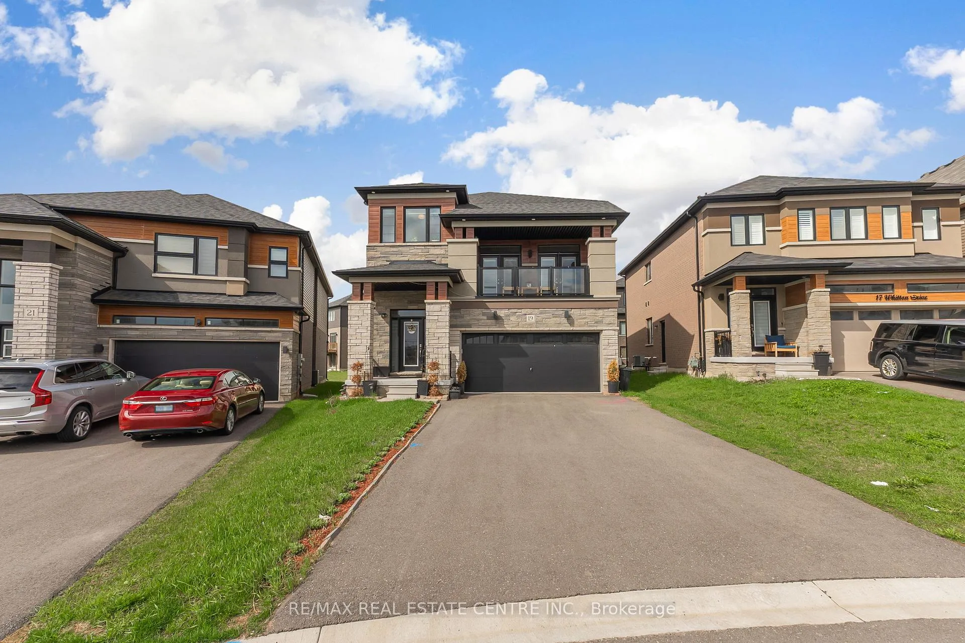 Photo 1 of 19 Whitton Road, Brant, Paris — HOMEH