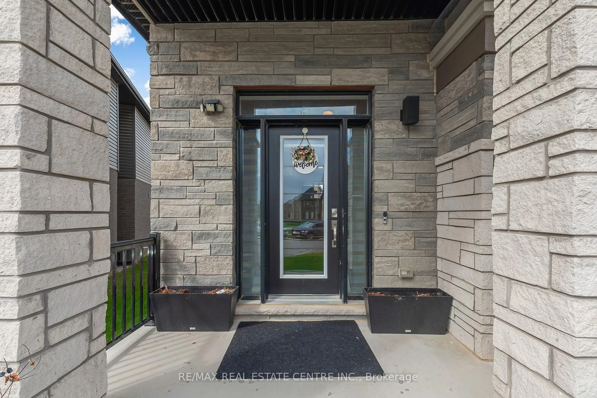 Photo 3 of 19 Whitton Road, Brant, Paris — HOMEH