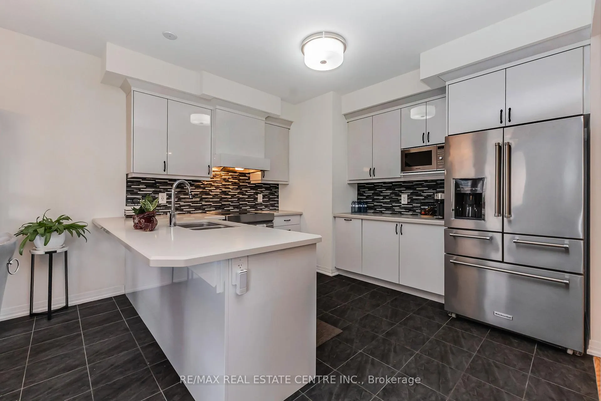 Photo 19 of 19 Whitton Road, Brant, Paris — HOMEH
