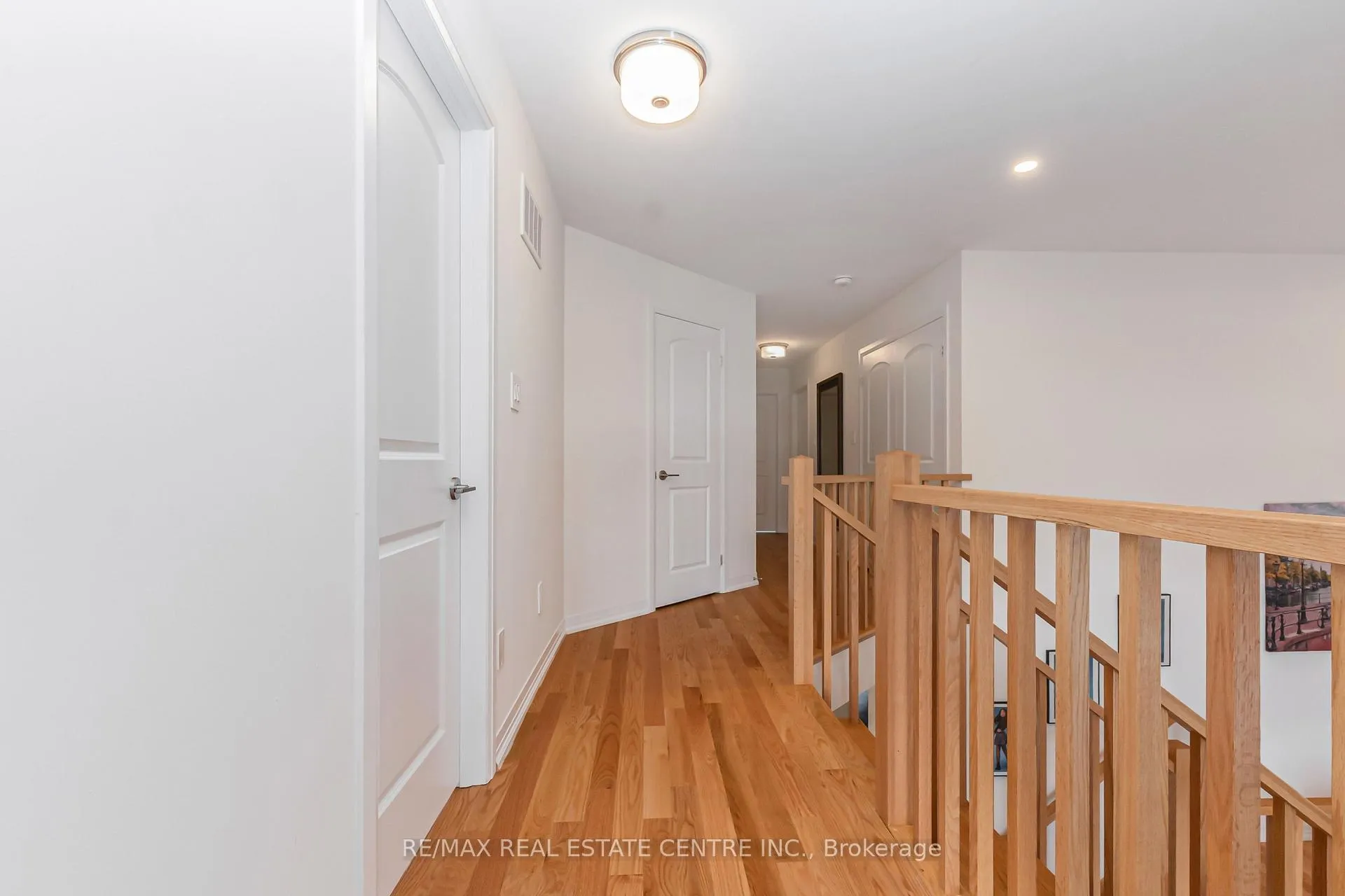 Photo 28 of 19 Whitton Road, Brant, Paris — HOMEH
