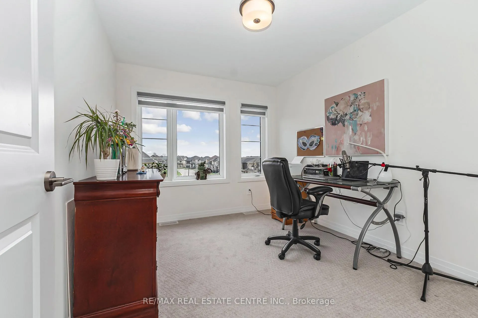 Photo 36 of 19 Whitton Road, Brant, Paris — HOMEH