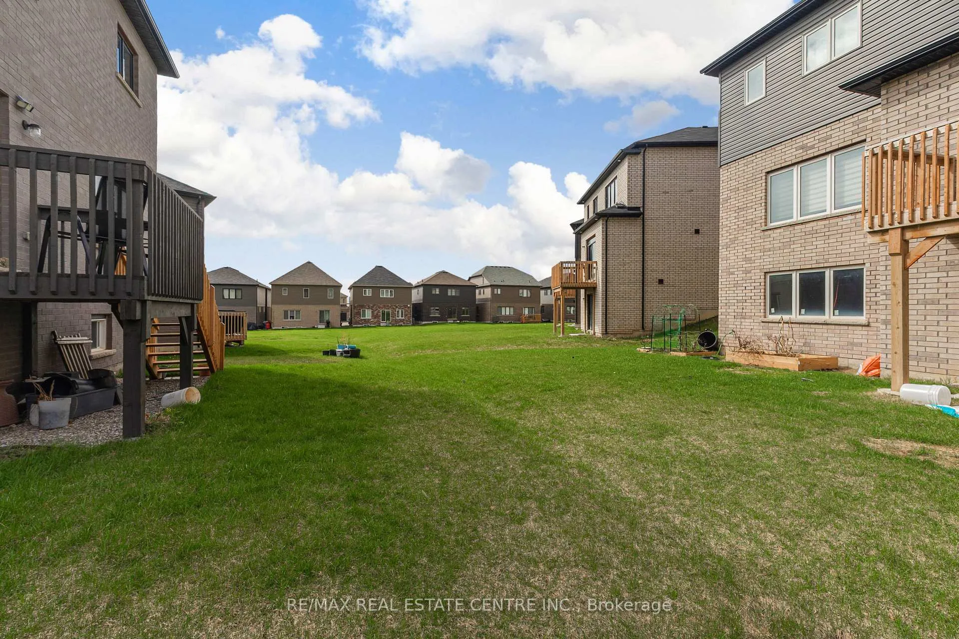 Photo 47 of 19 Whitton Road, Brant, Paris — HOMEH