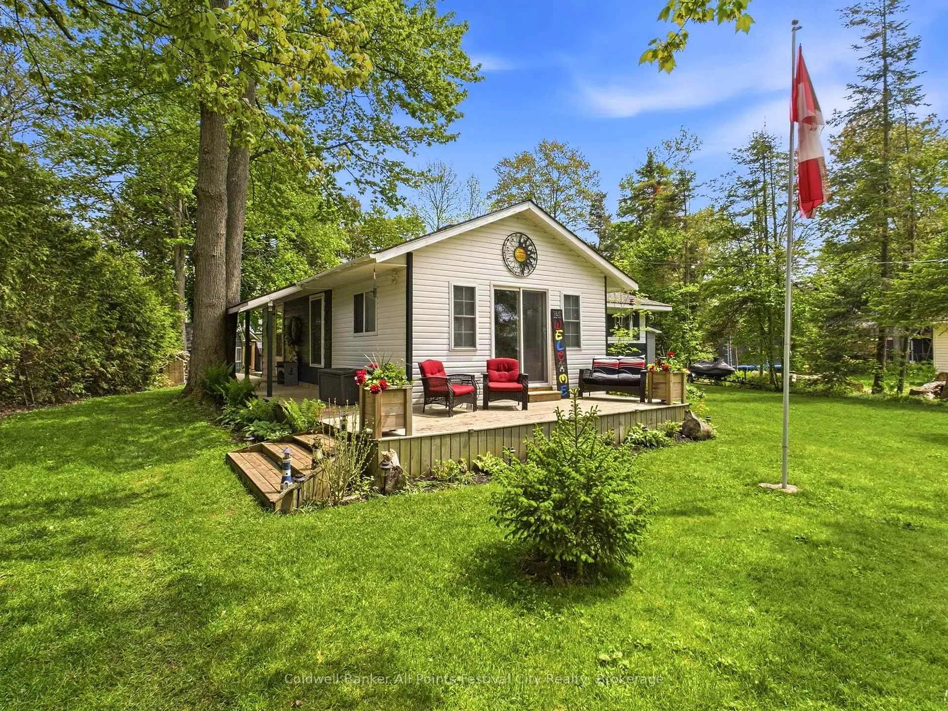 Photo 20 of 702 Yosacha Place, Huron-Kinloss — HOMEH