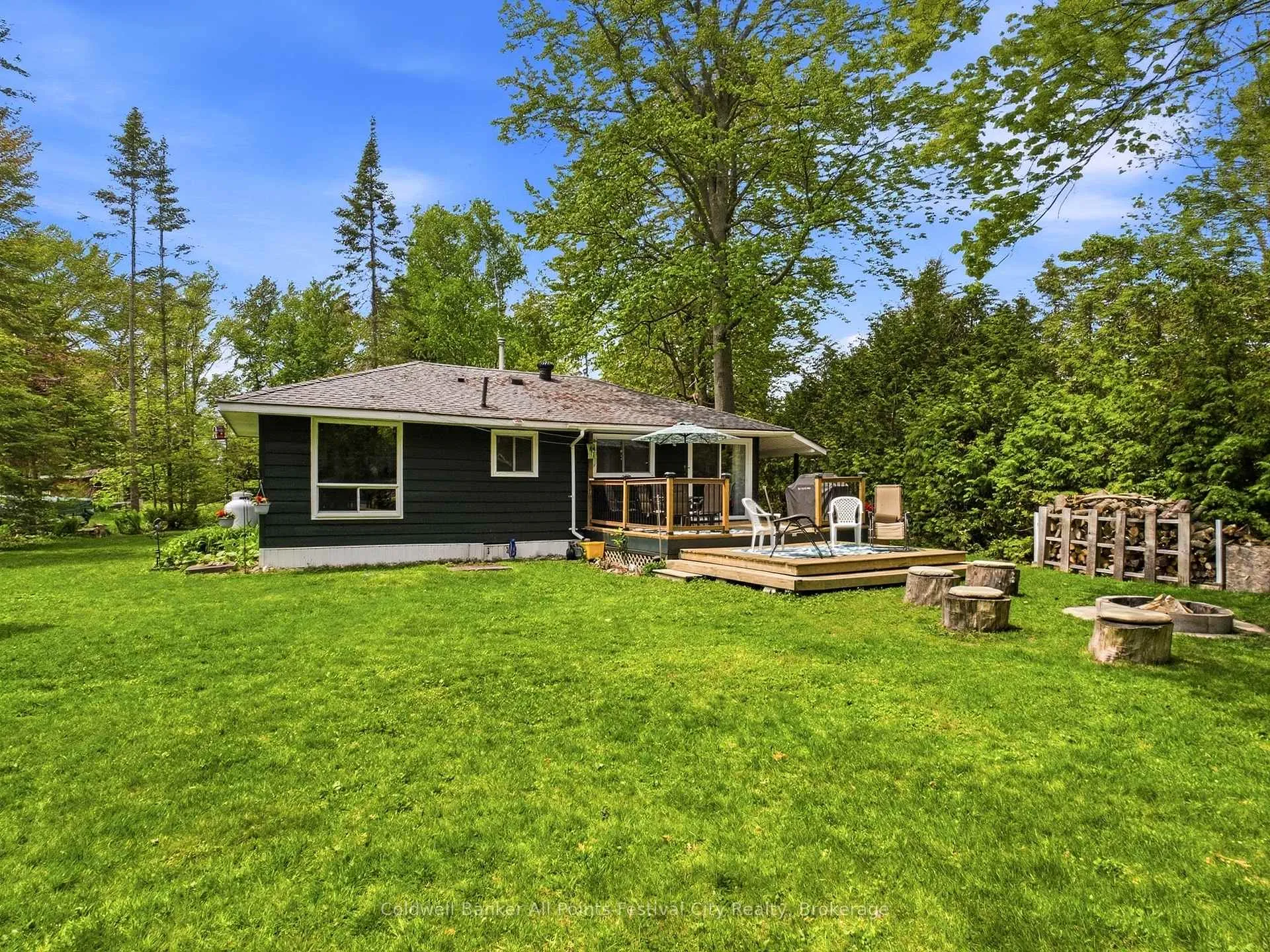 Photo 22 of 702 Yosacha Place, Huron-Kinloss — HOMEH