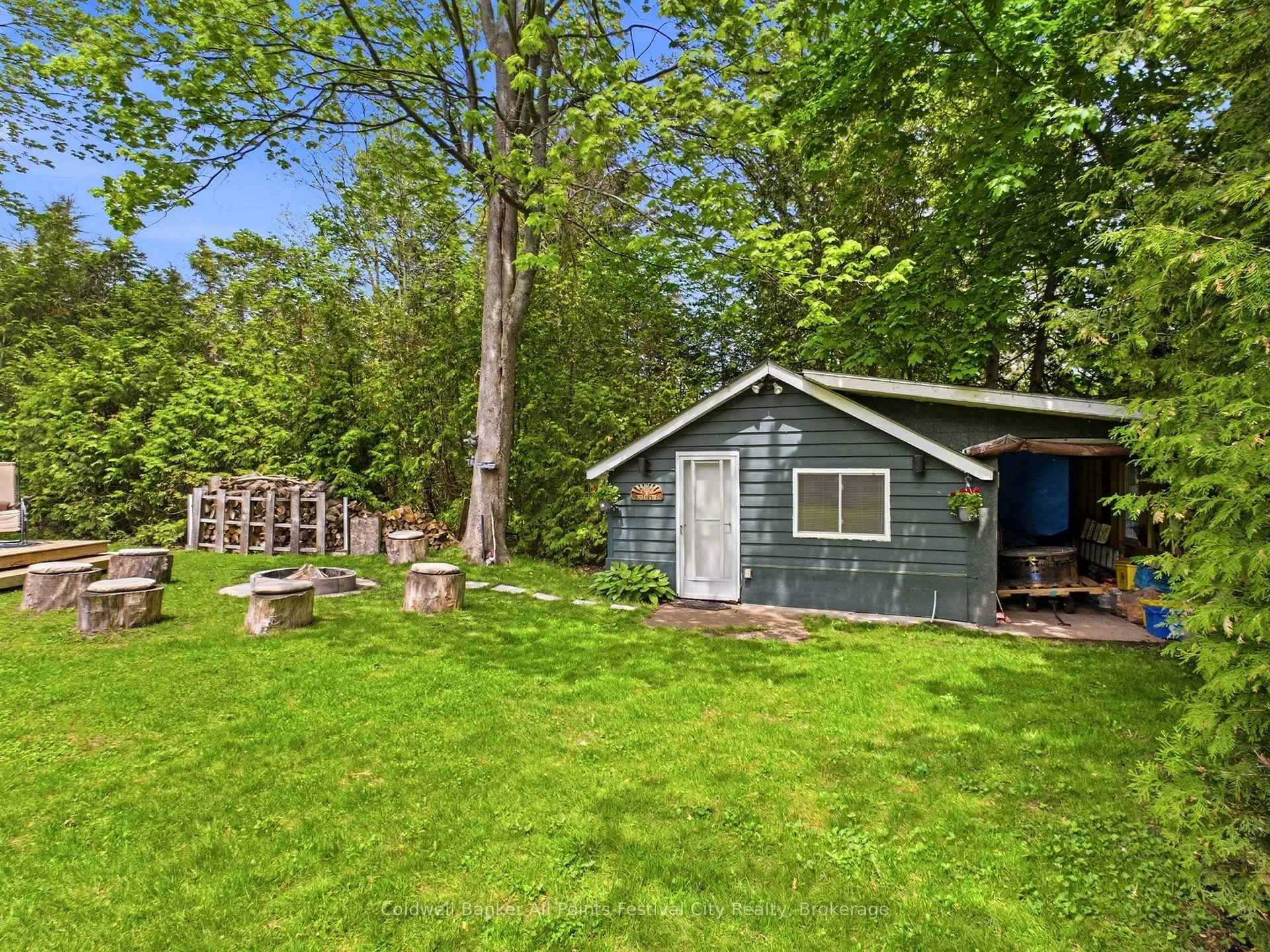 Photo 23 of 702 Yosacha Place, Huron-Kinloss — HOMEH