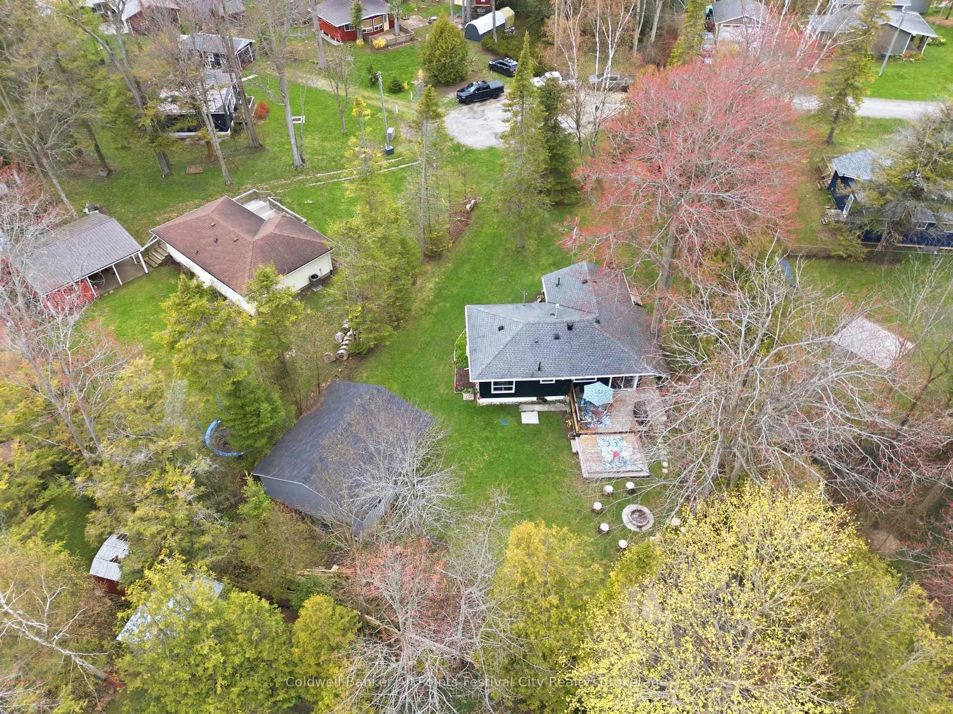 Photo 32 of 702 Yosacha Place, Huron-Kinloss — HOMEH
