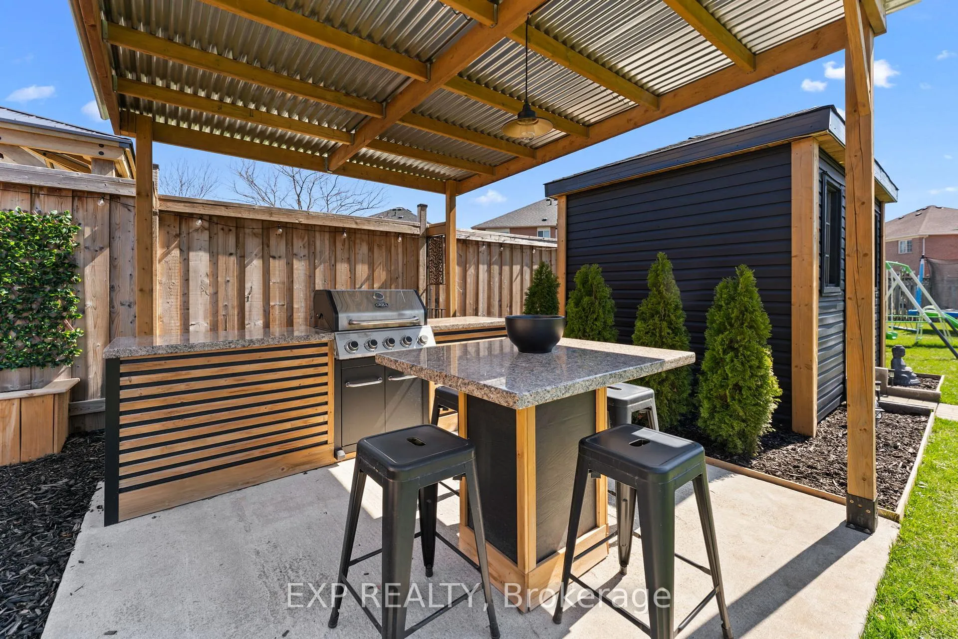 Photo 7 of 7224 Visor Gate, Mississauga, Meadowvale Village — HOMEH