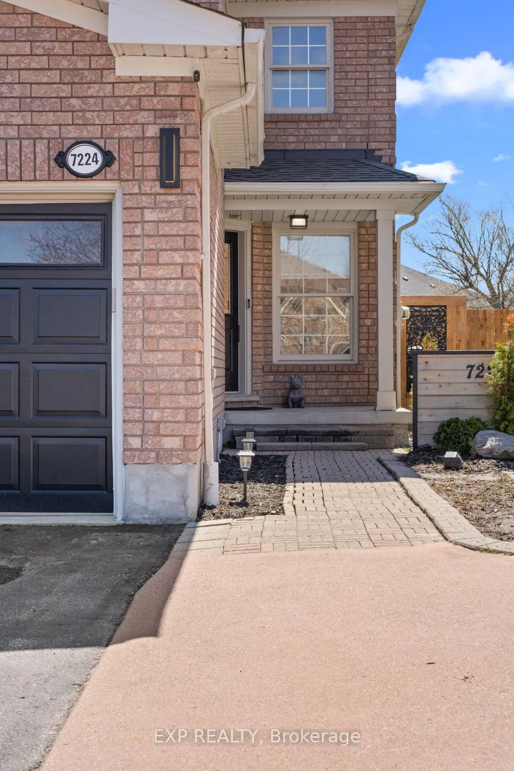 Photo 10 of 7224 Visor Gate, Mississauga, Meadowvale Village — HOMEH