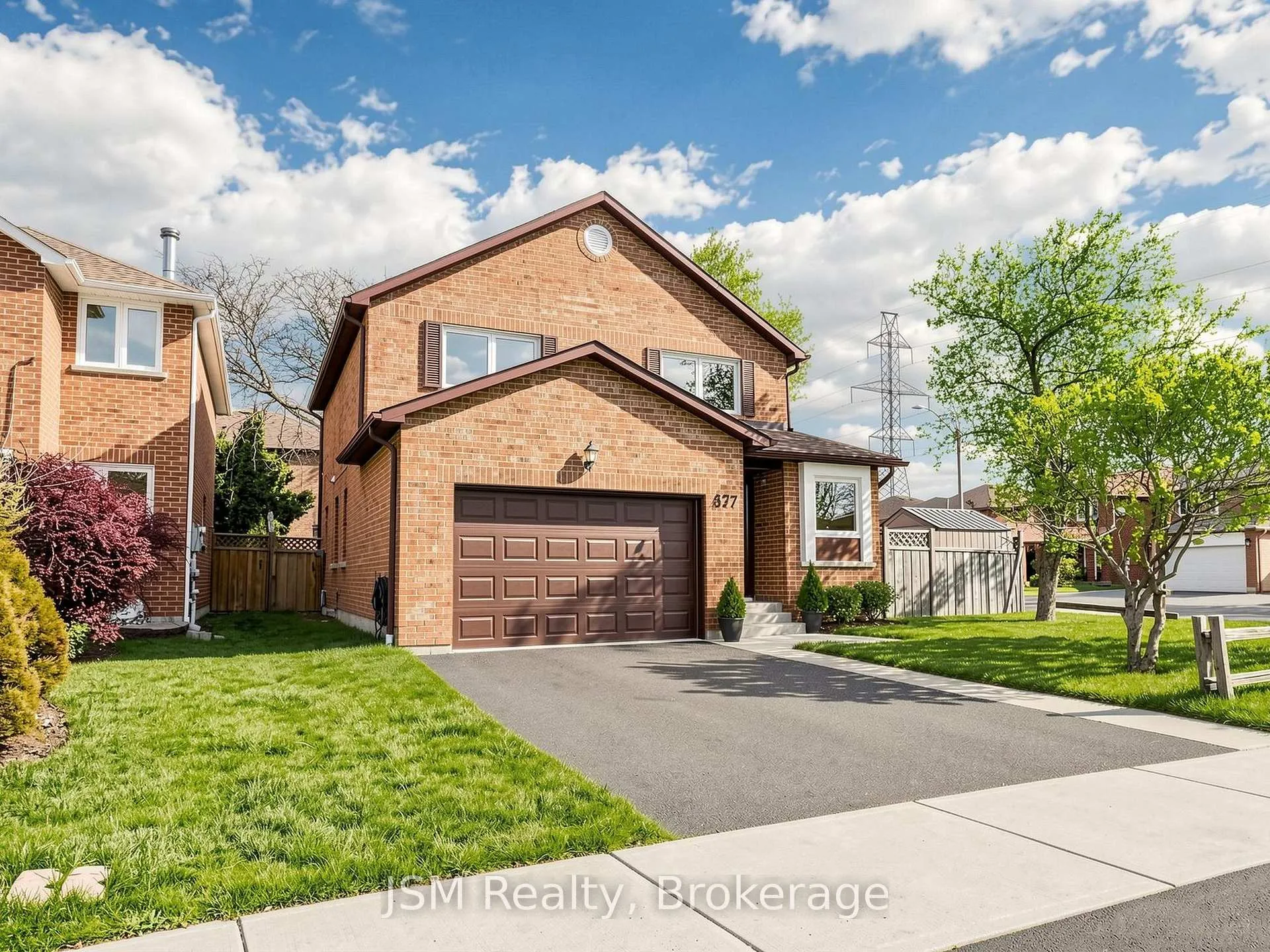 Photo 2 of Unit Lower, 577 Bud Gregory Boulevard, Mississauga, Hurontario — HOMEH